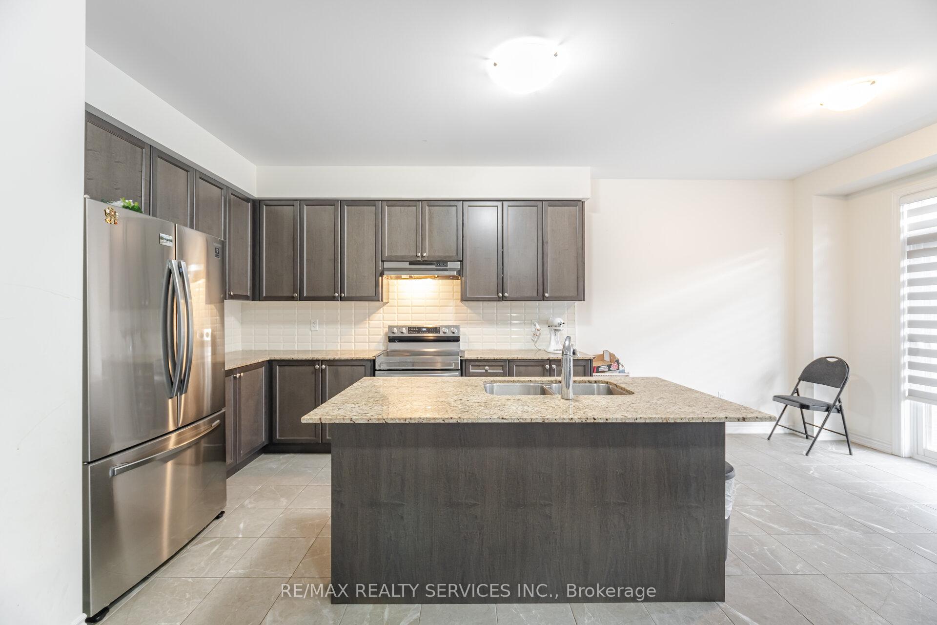 Photo 8 of 42 Thornvalley Terrace, Caledon, Rural Caledon — HOMEH