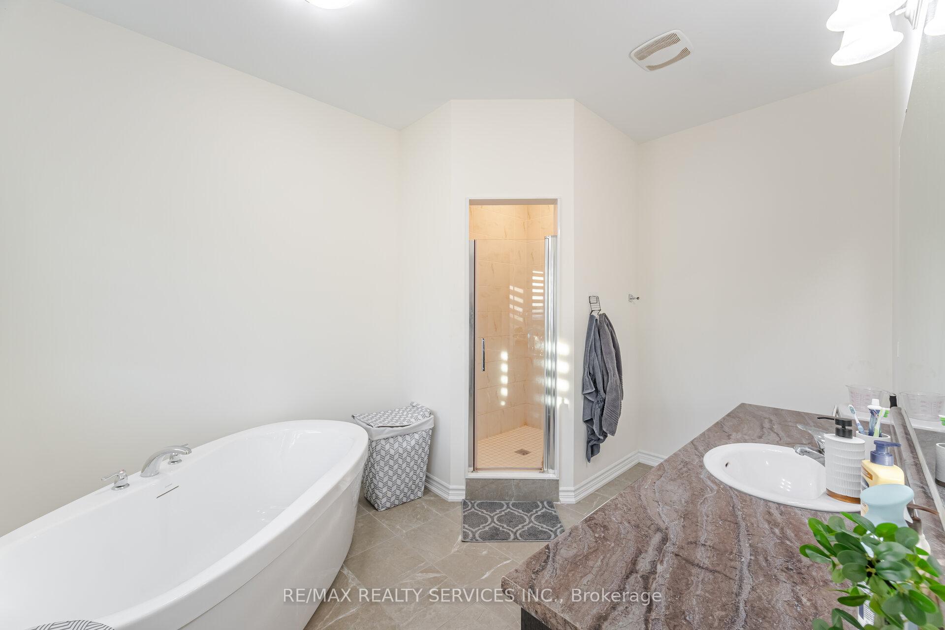 Photo 19 of 42 Thornvalley Terrace, Caledon, Rural Caledon — HOMEH