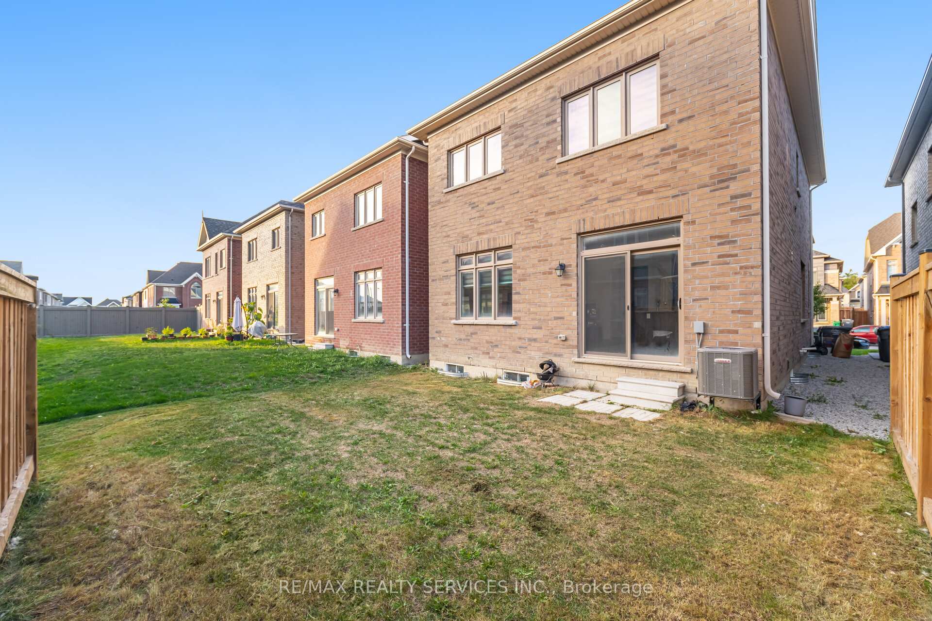Photo 28 of 42 Thornvalley Terrace, Caledon, Rural Caledon — HOMEH