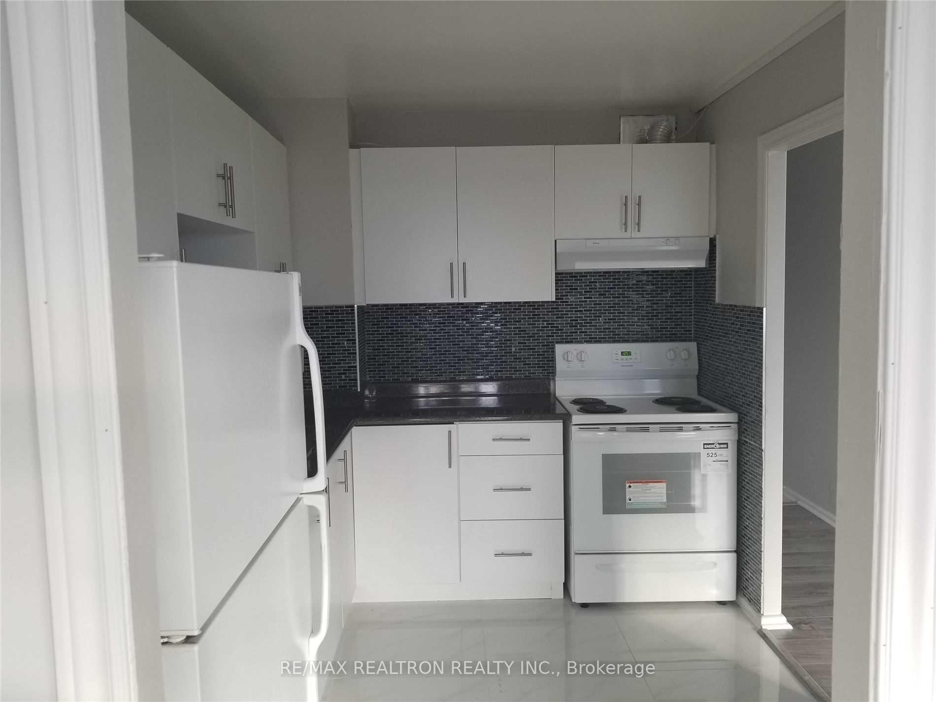 Photo 4 of Unit 1607, 715 Don Mills Road, Toronto, Flemingdon Park — HOMEH