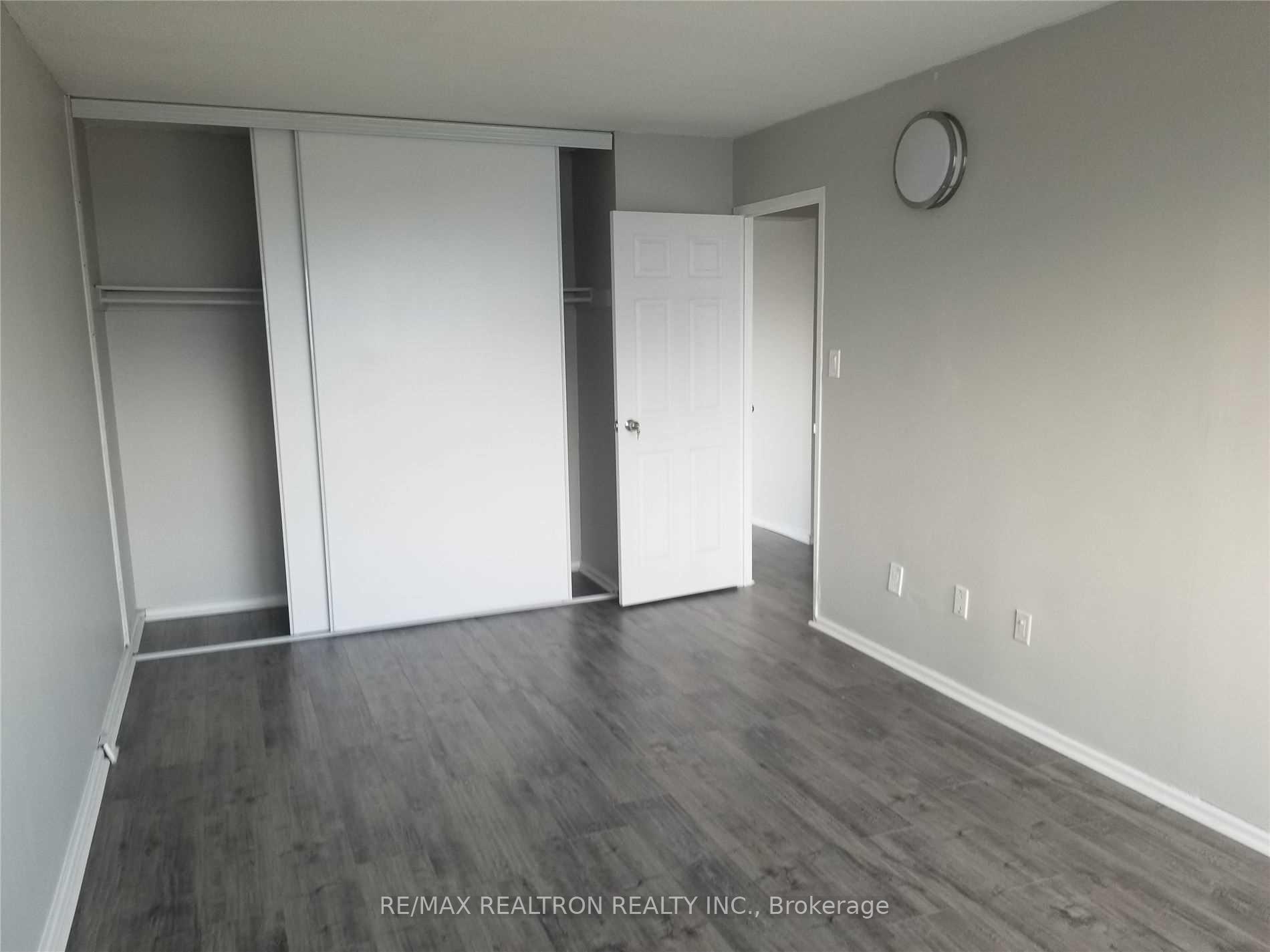 Photo 9 of Unit 1607, 715 Don Mills Road, Toronto, Flemingdon Park — HOMEH