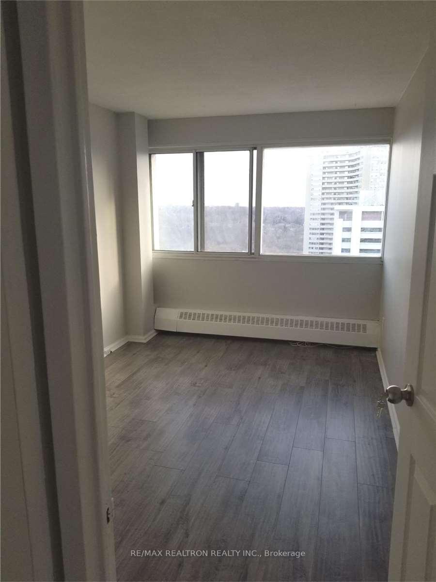 Photo 10 of Unit 1607, 715 Don Mills Road, Toronto, Flemingdon Park — HOMEH