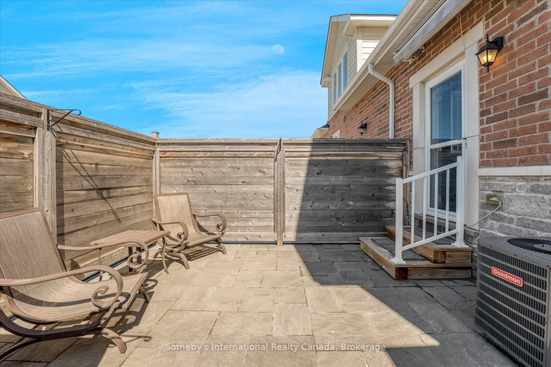 Photo 37 of 4 Emerson Mews, Collingwood — HOMEH