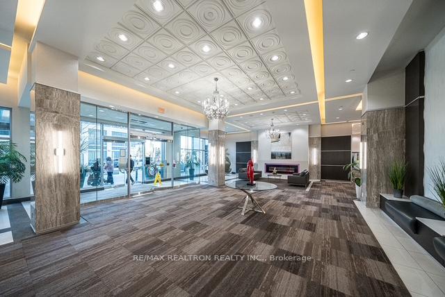 Photo 3 of Unit PH0305, 7171 Yonge Street, Markham, Grandview — HOMEH