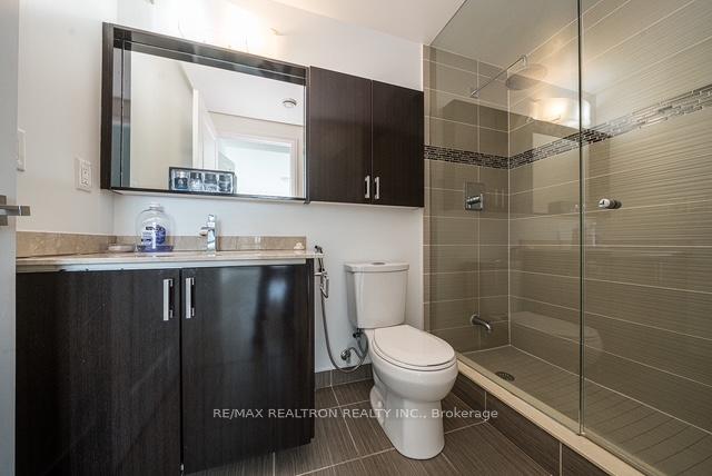 Photo 14 of Unit PH0305, 7171 Yonge Street, Markham, Grandview — HOMEH