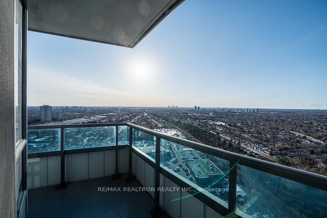 Photo 21 of Unit PH0305, 7171 Yonge Street, Markham, Grandview — HOMEH