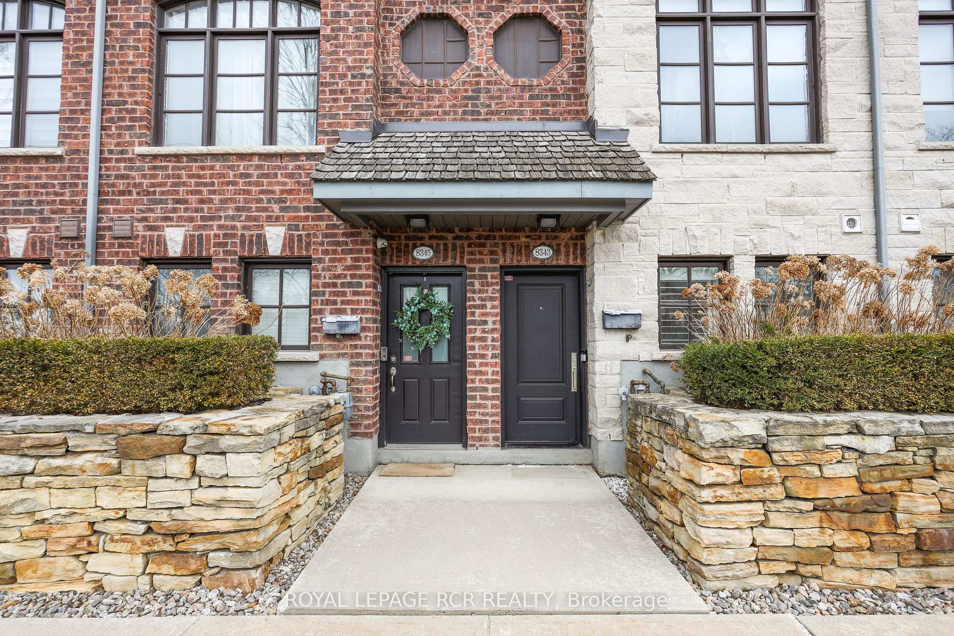Photo 2 of 8343 Kipling Avenue, Vaughan, West Woodbridge — HOMEH