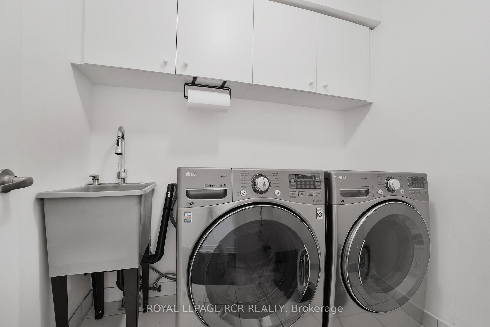 Photo 24 of 8343 Kipling Avenue, Vaughan, West Woodbridge — HOMEH