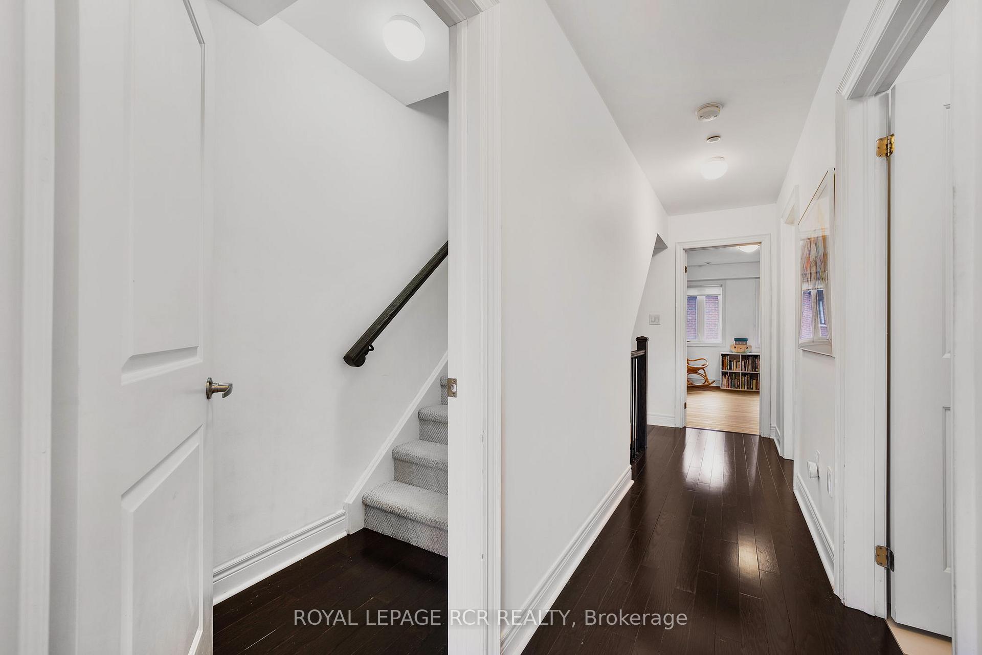 Photo 25 of 8343 Kipling Avenue, Vaughan, West Woodbridge — HOMEH