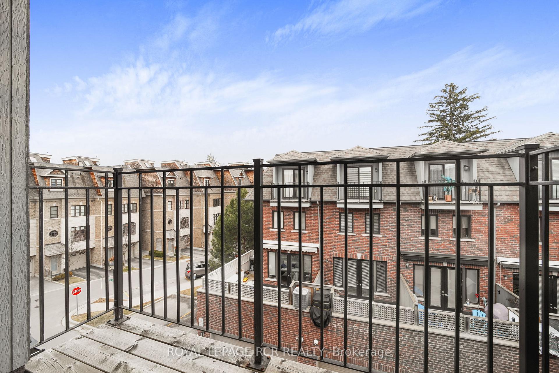 Photo 27 of 8343 Kipling Avenue, Vaughan, West Woodbridge — HOMEH