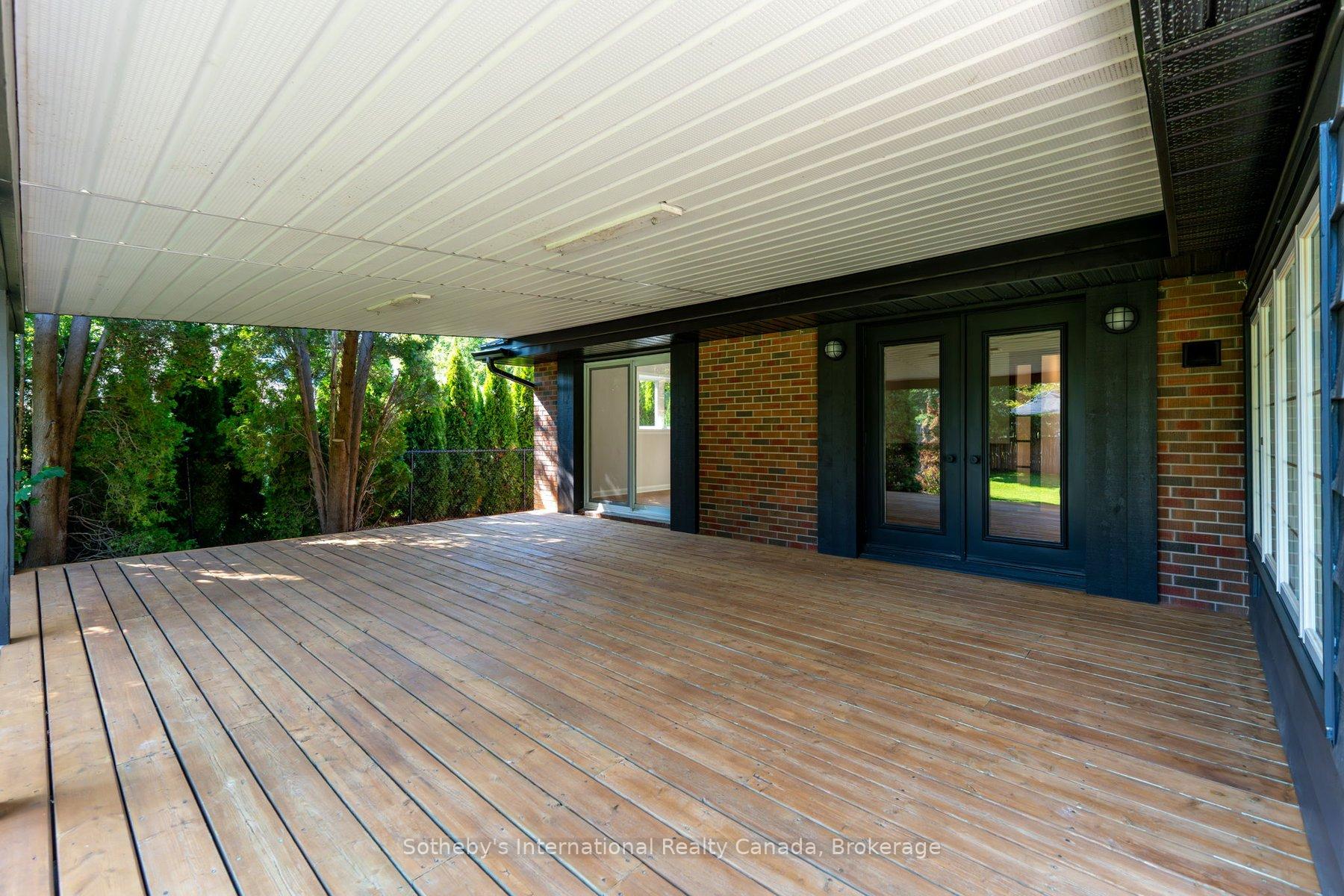 Photo 11 of 31 Elizabeth Street E, Clearview, Creemore — HOMEH