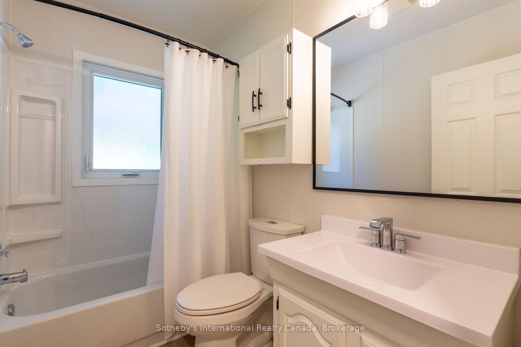 Photo 25 of 31 Elizabeth Street E, Clearview, Creemore — HOMEH