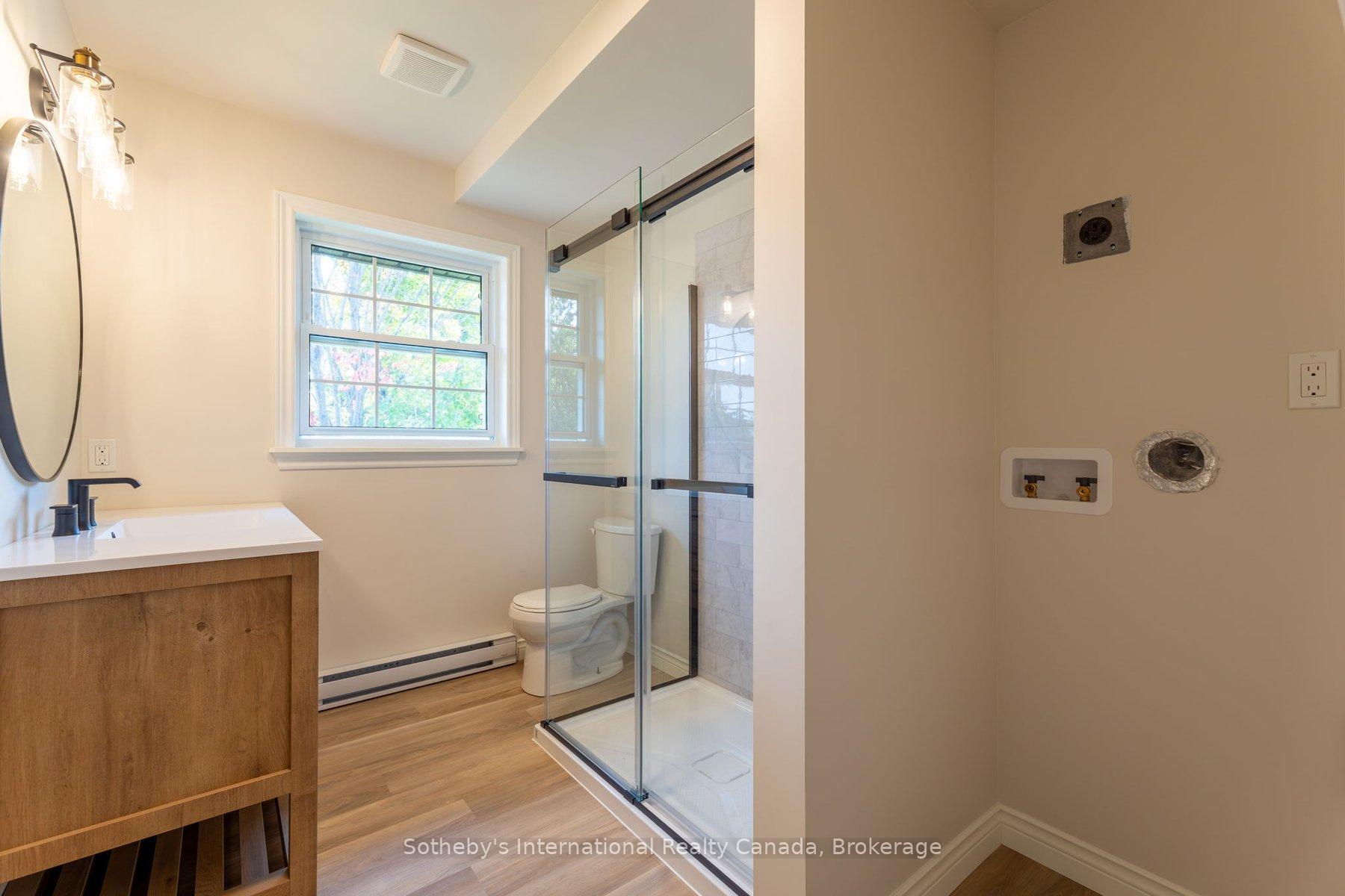 Photo 40 of 31 Elizabeth Street E, Clearview, Creemore — HOMEH
