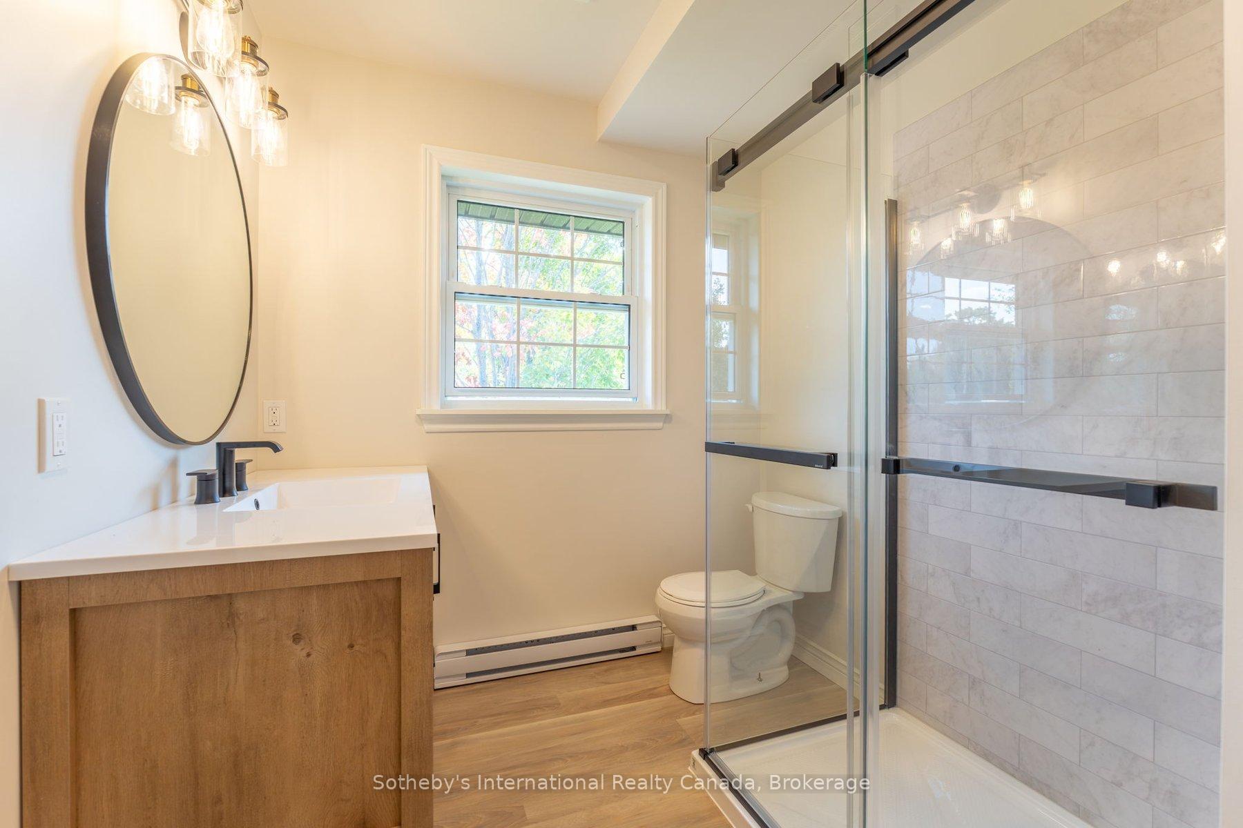 Photo 41 of 31 Elizabeth Street E, Clearview, Creemore — HOMEH