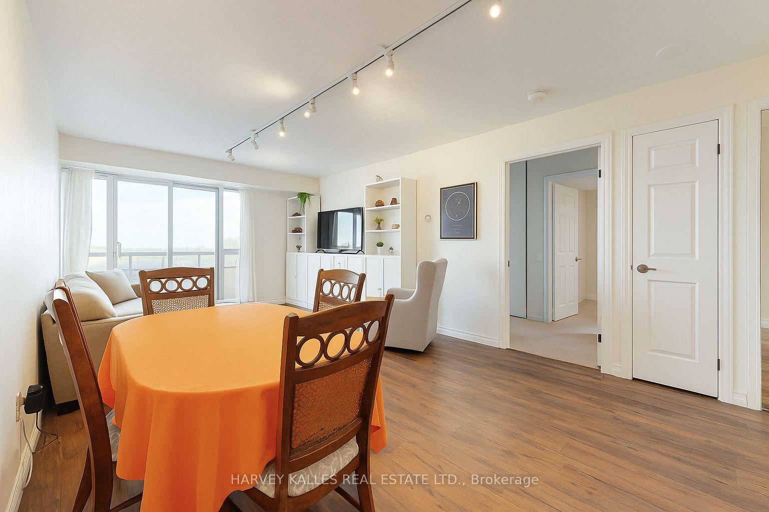 Photo 8 of Unit 710, 2 Covington Road, Toronto, Englemount-Lawrence — HOMEH