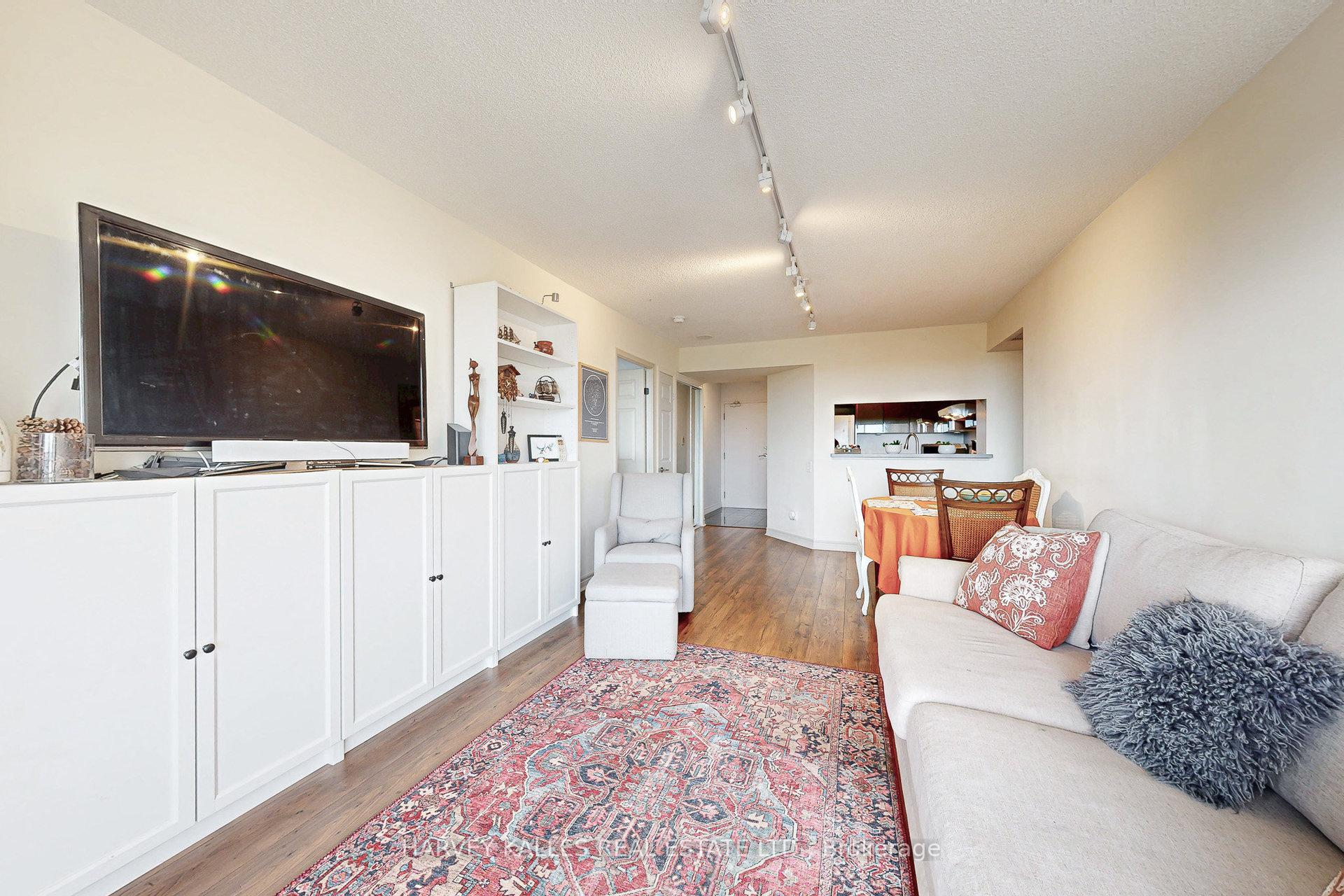 Photo 13 of Unit 710, 2 Covington Road, Toronto, Englemount-Lawrence — HOMEH