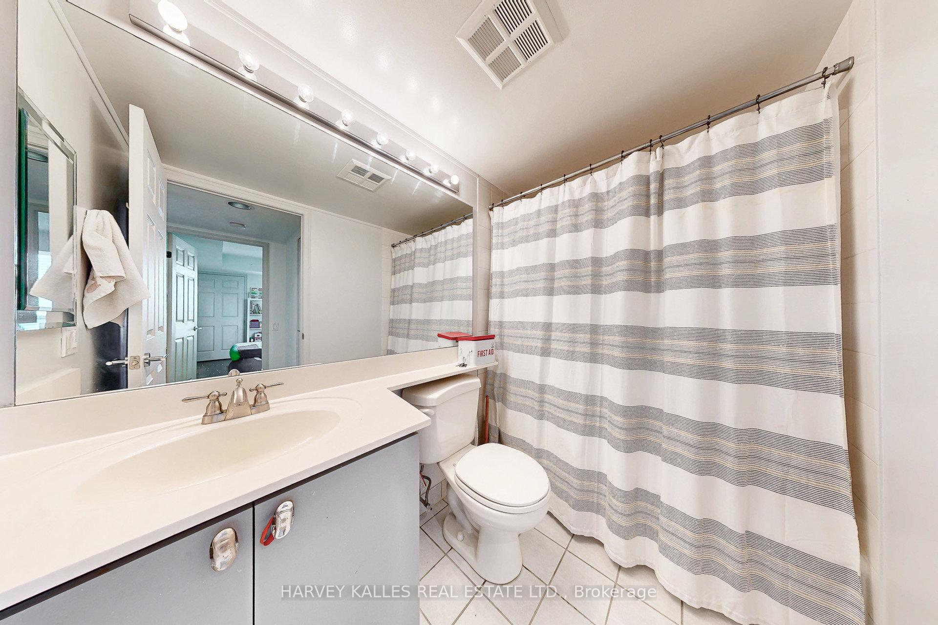 Photo 14 of Unit 710, 2 Covington Road, Toronto, Englemount-Lawrence — HOMEH