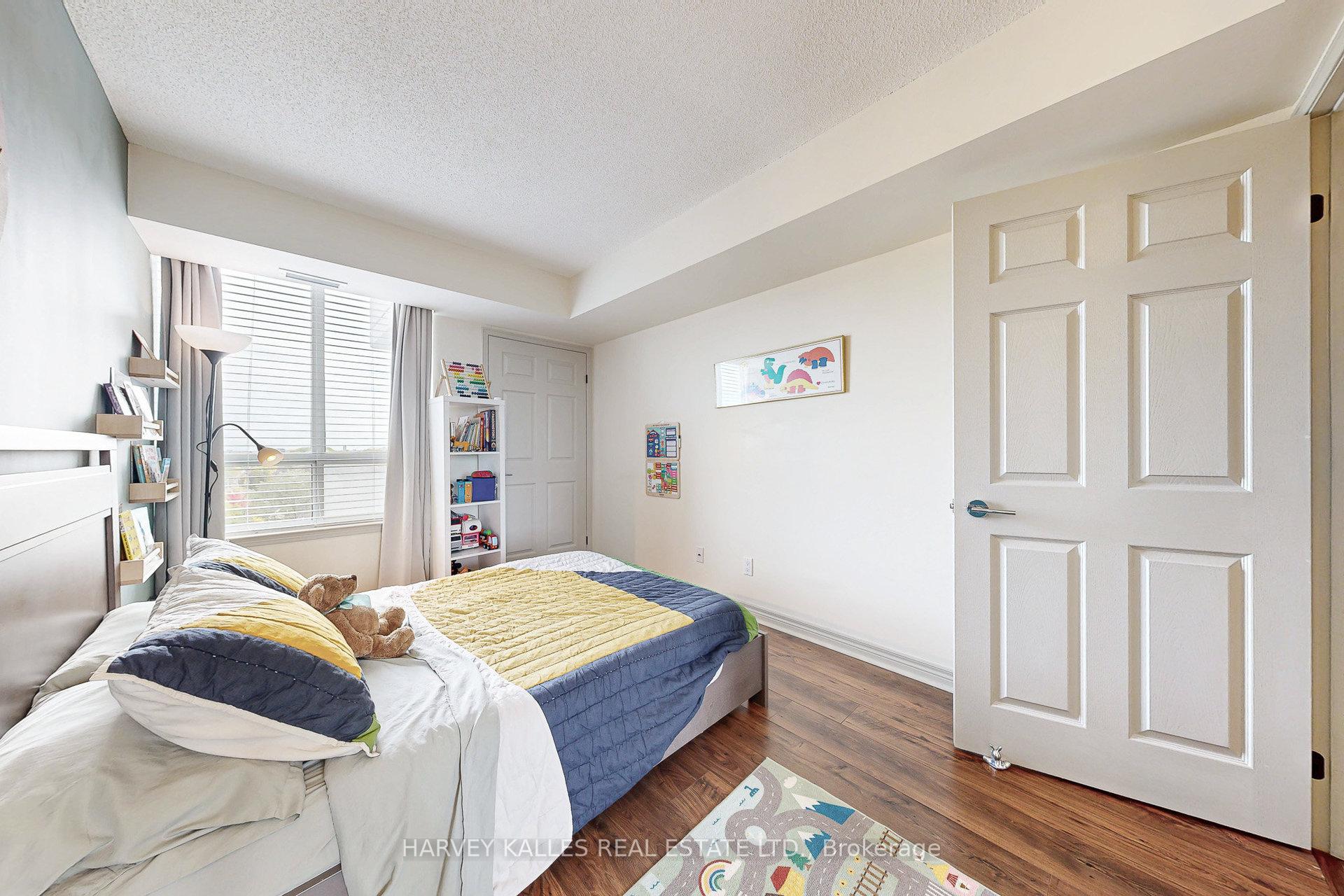 Photo 16 of Unit 710, 2 Covington Road, Toronto, Englemount-Lawrence — HOMEH