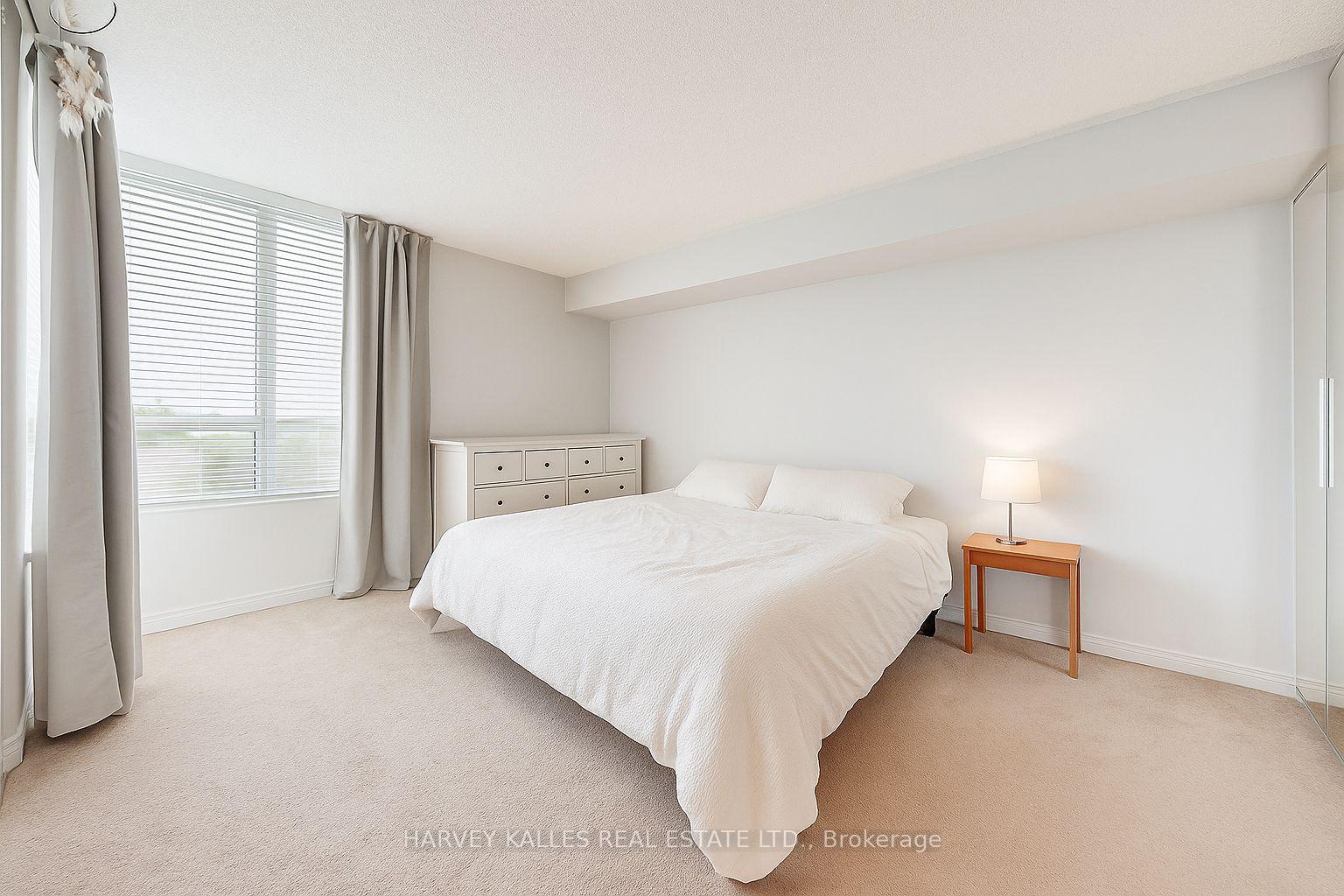Photo 19 of Unit 710, 2 Covington Road, Toronto, Englemount-Lawrence — HOMEH