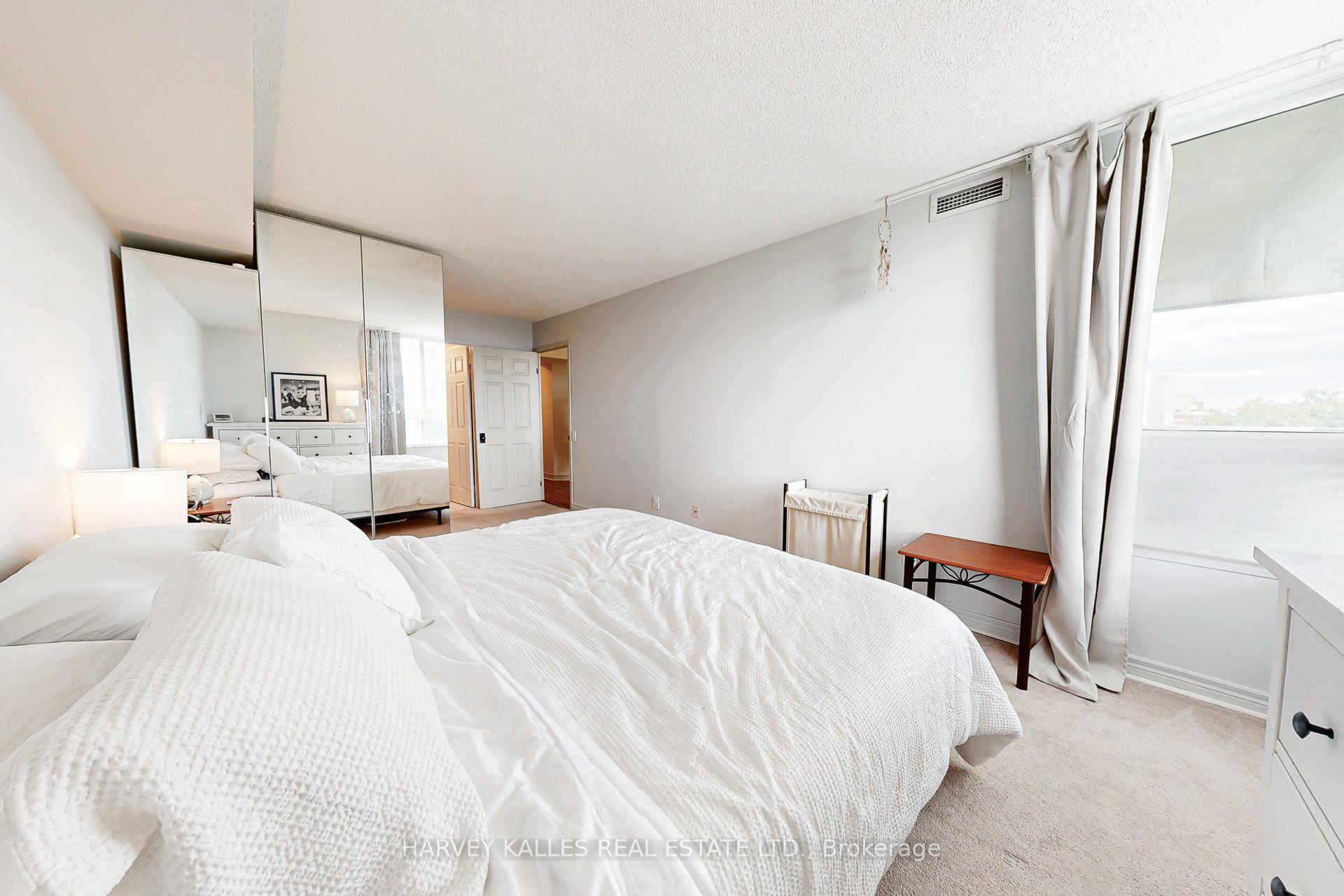 Photo 20 of Unit 710, 2 Covington Road, Toronto, Englemount-Lawrence — HOMEH
