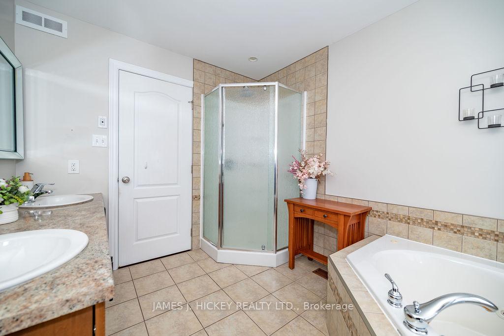 Photo 17 of 1010 Beatty Crescent, Deep River — HOMEH