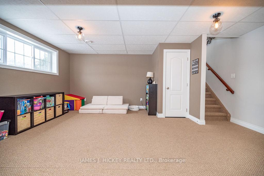 Photo 34 of 1010 Beatty Crescent, Deep River — HOMEH