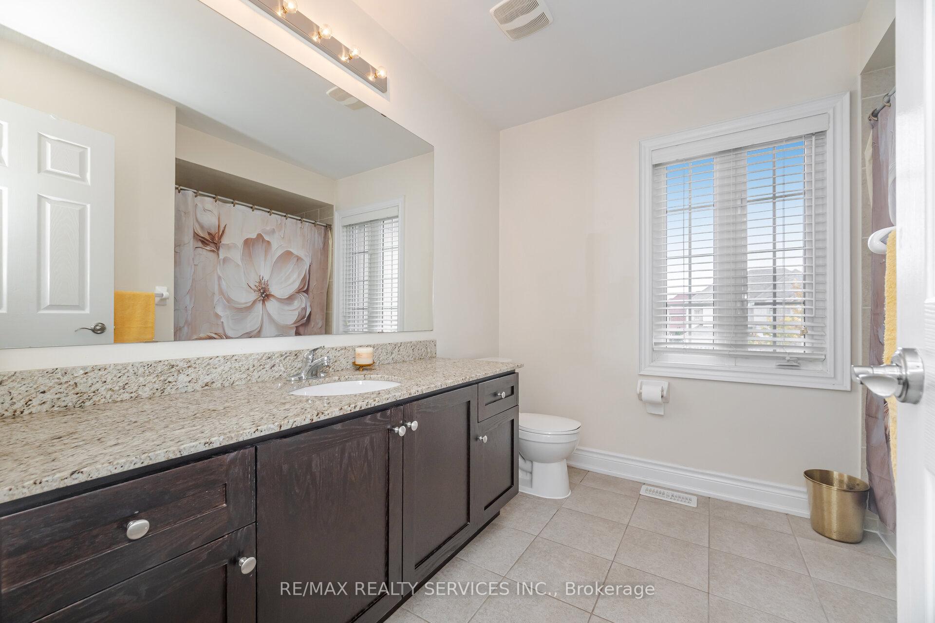 Photo 42 of 6 Beacon Hill Drive, Brampton, Credit Valley — HOMEH