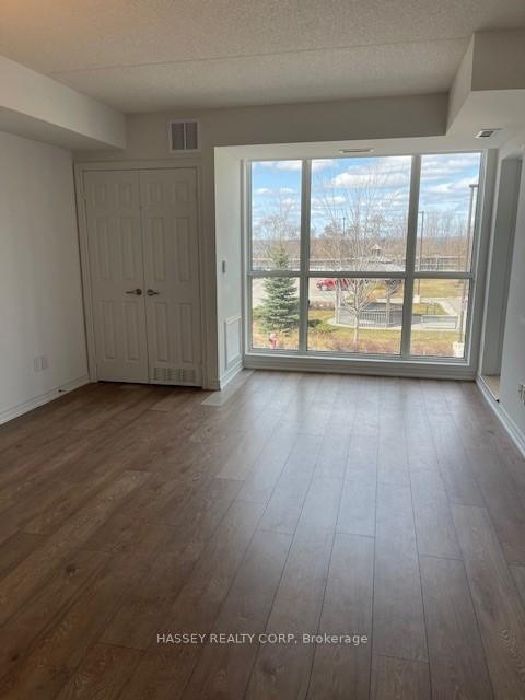 Photo 7 of Unit 204, 12 Royal Parkside Drive, Barrie, Innis-Shore — HOMEH