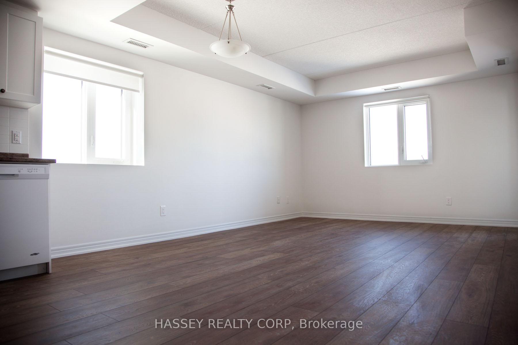 Photo 9 of Unit 204, 12 Royal Parkside Drive, Barrie, Innis-Shore — HOMEH