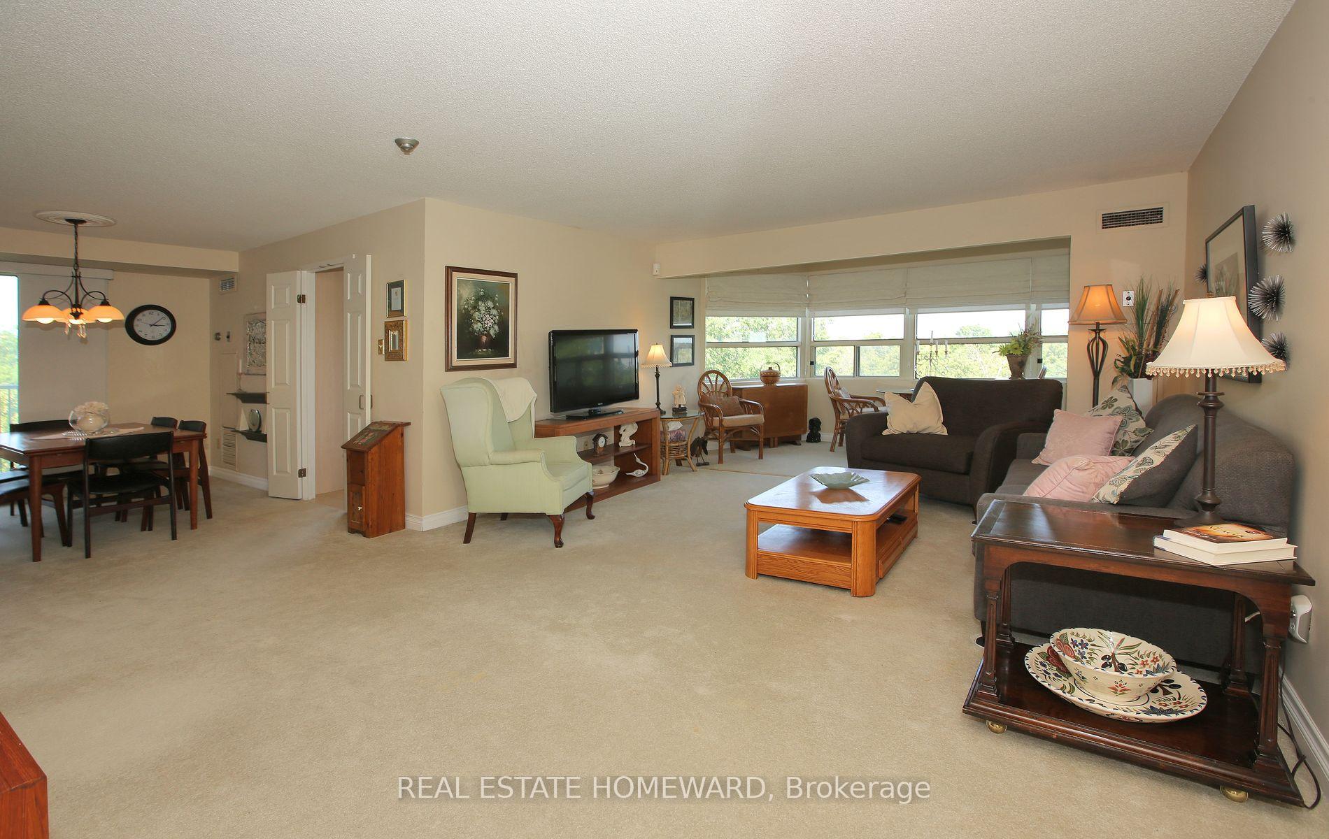 Photo 6 of Unit 605, 2 Raymerville Drive, Markham, Raymerville — HOMEH
