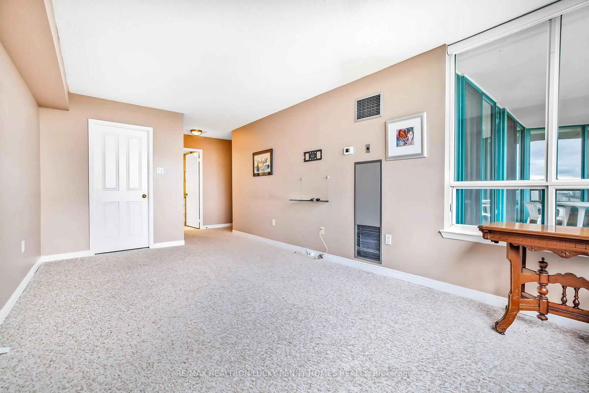 Photo 20 of Unit 804, 7250 Yonge Street, Vaughan, Crestwood-Springfarm-Yorkhill — HOMEH