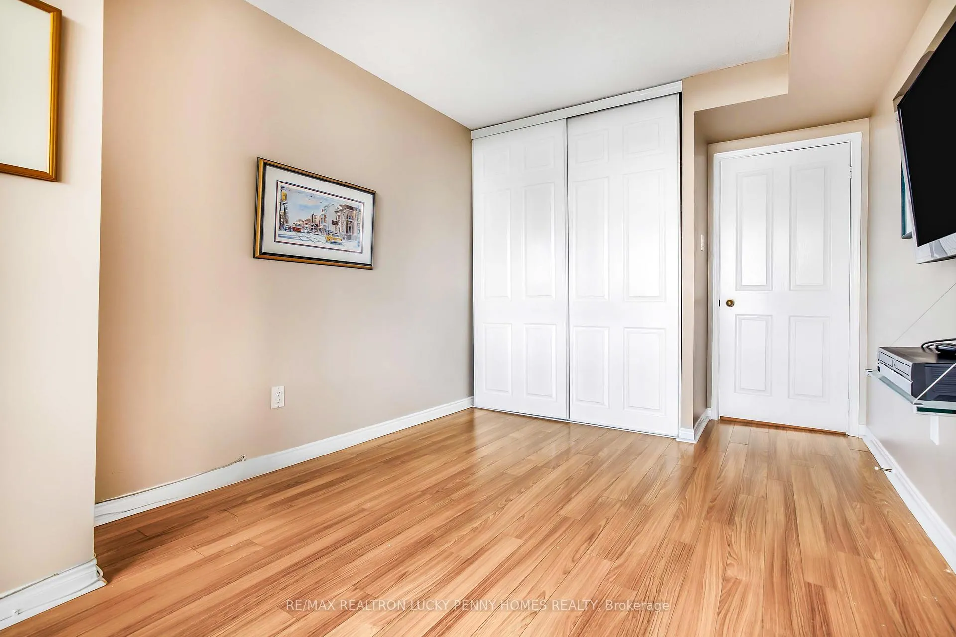 Photo 25 of Unit 804, 7250 Yonge Street, Vaughan, Crestwood-Springfarm-Yorkhill — HOMEH