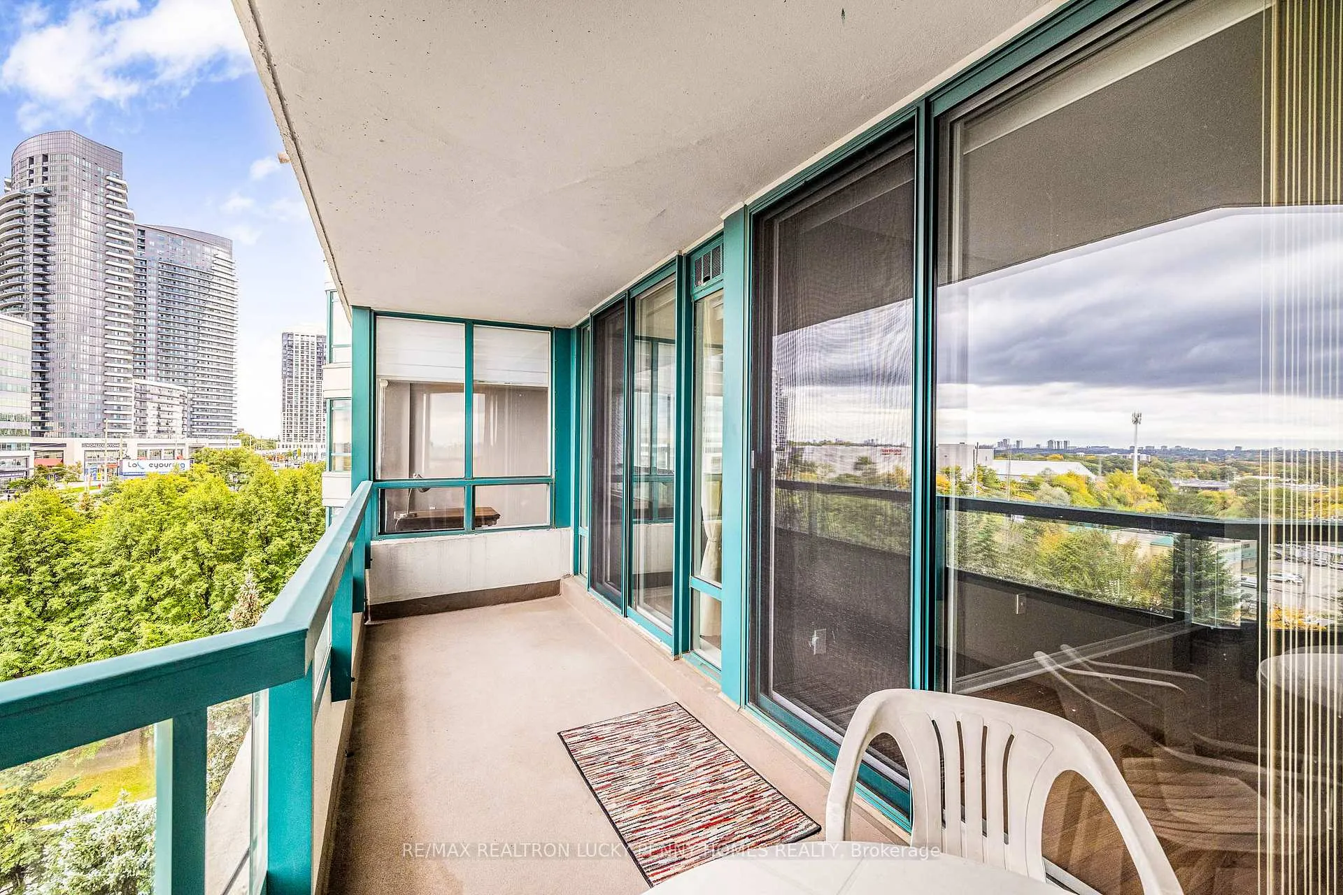 Photo 28 of Unit 804, 7250 Yonge Street, Vaughan, Crestwood-Springfarm-Yorkhill — HOMEH