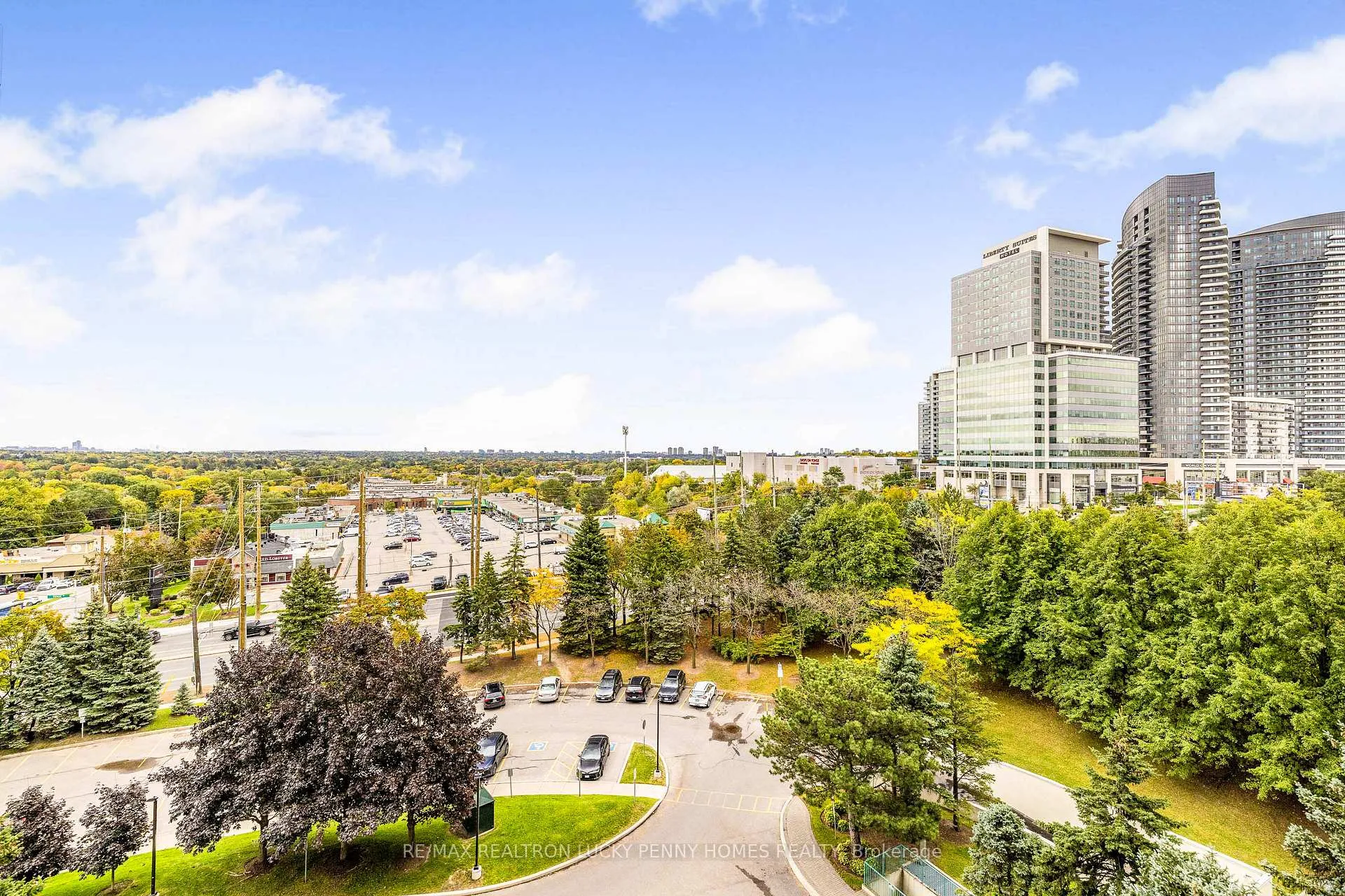 Photo 29 of Unit 804, 7250 Yonge Street, Vaughan, Crestwood-Springfarm-Yorkhill — HOMEH