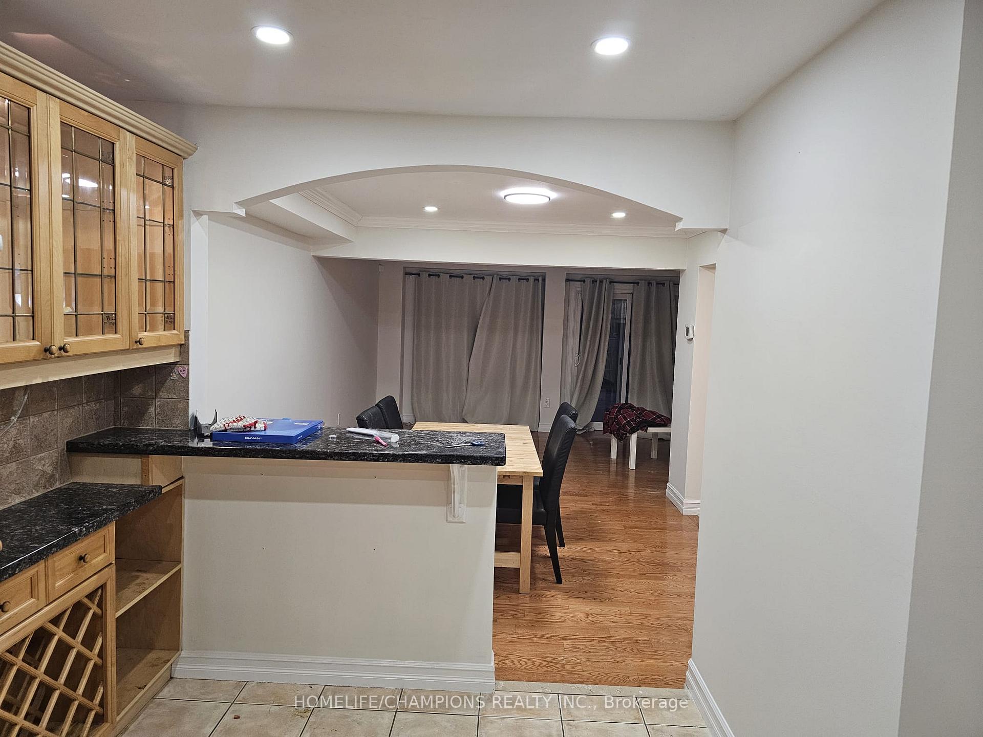 Photo 6 of 11 Rollo Drive, Ajax, South East — HOMEH