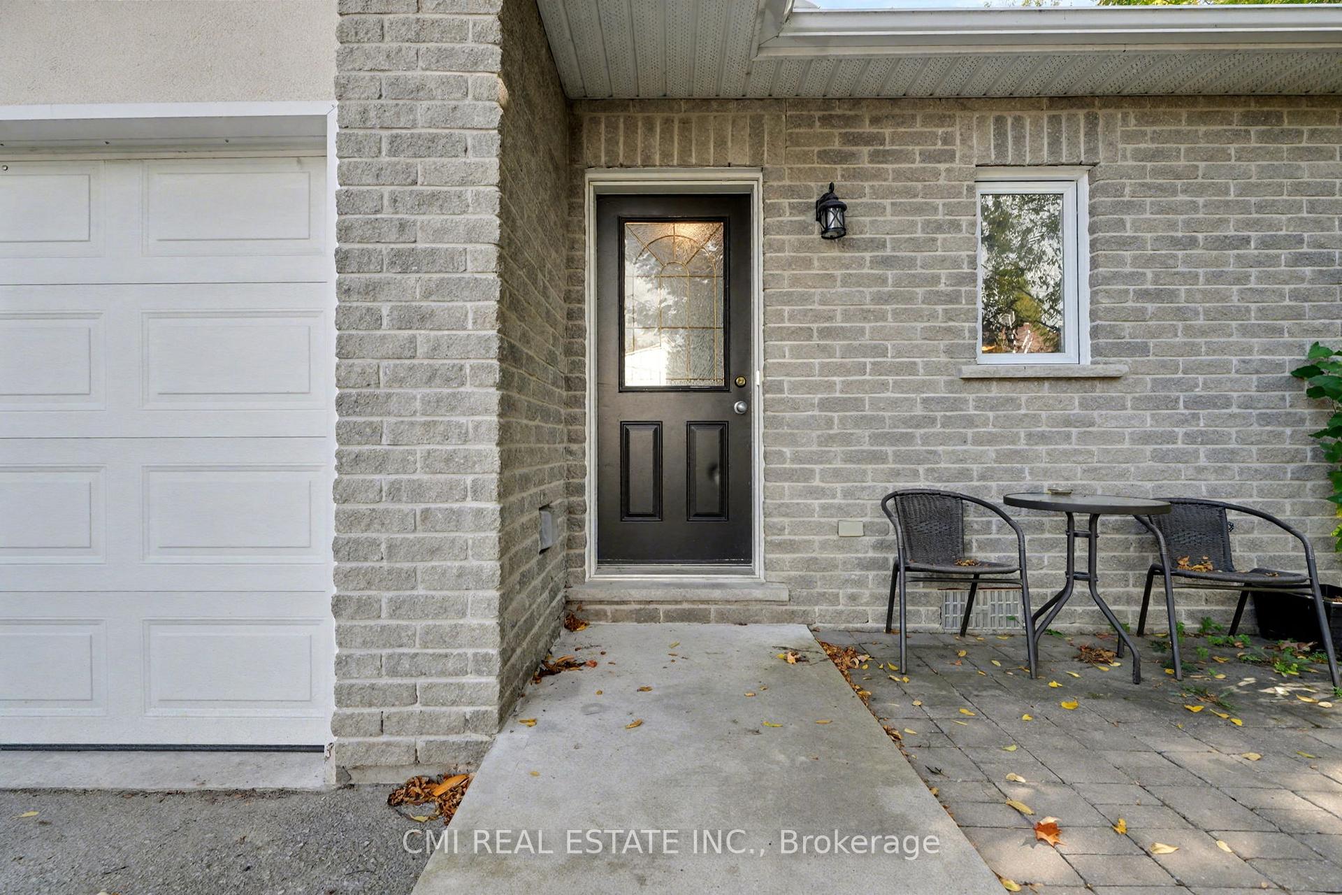 Photo 5 of 511 Thomas Street, Clearview, Stayner — HOMEH