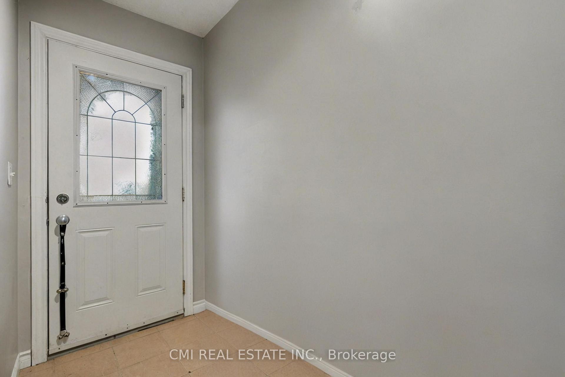 Photo 6 of 511 Thomas Street, Clearview, Stayner — HOMEH