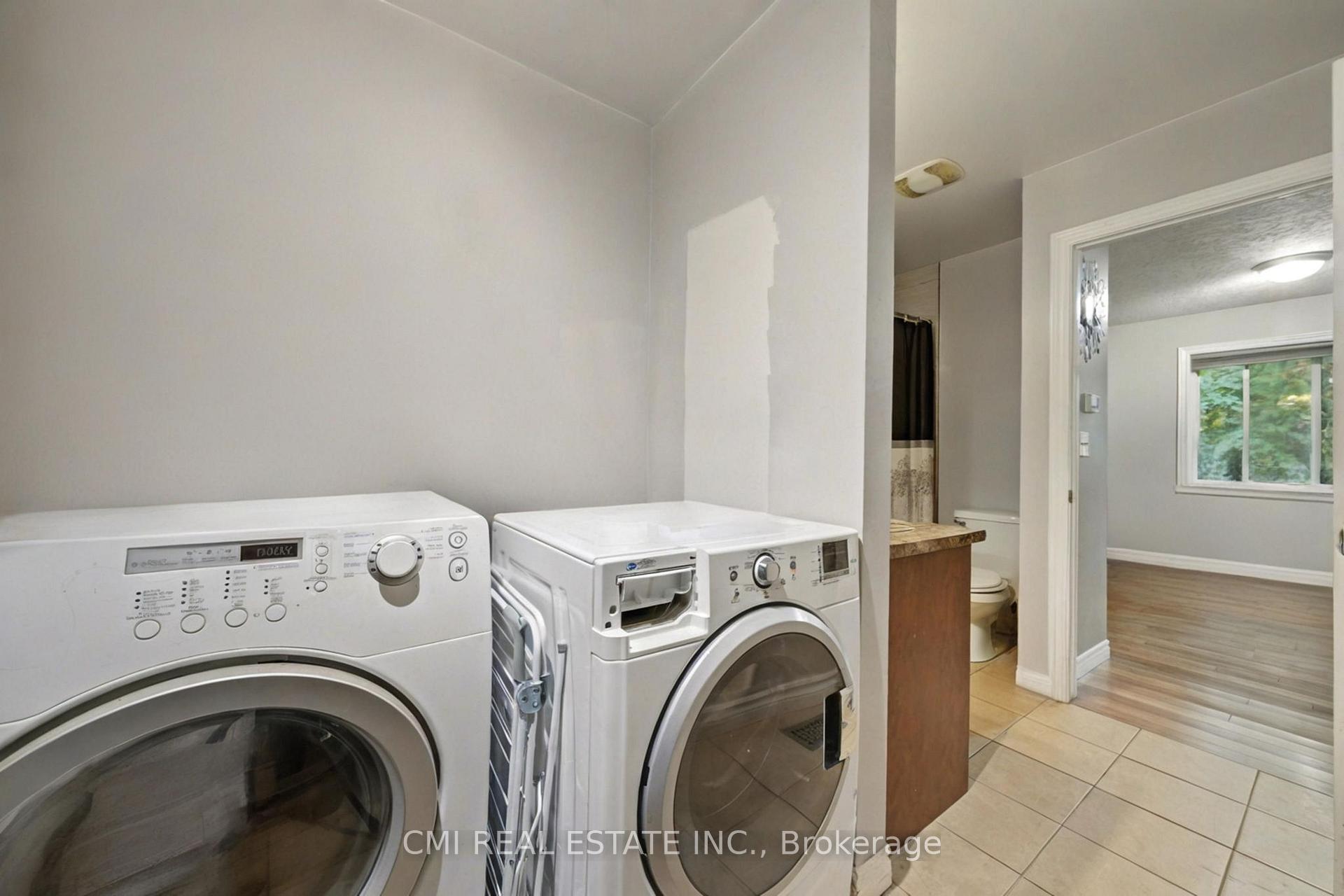 Photo 16 of 511 Thomas Street, Clearview, Stayner — HOMEH