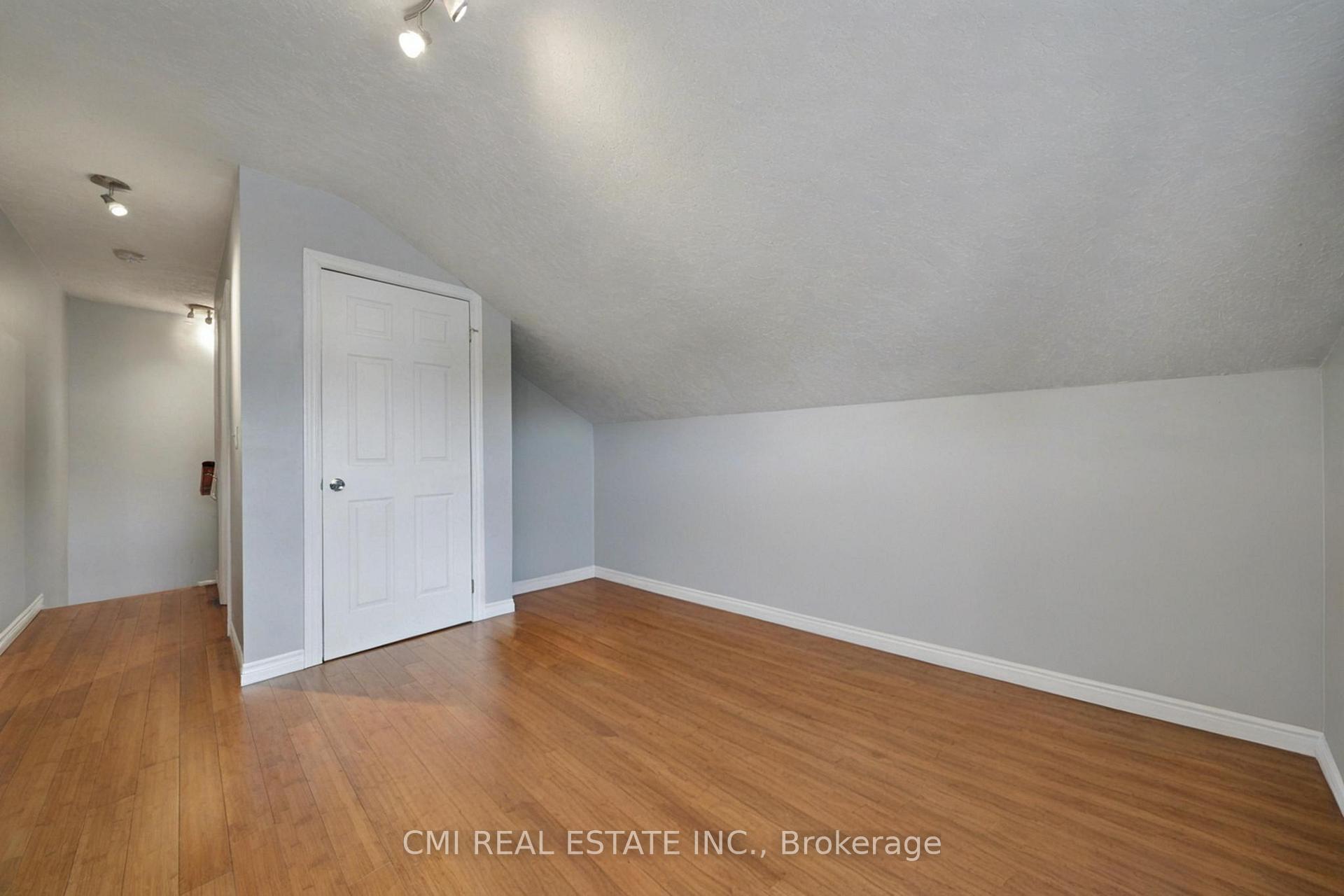 Photo 26 of 511 Thomas Street, Clearview, Stayner — HOMEH