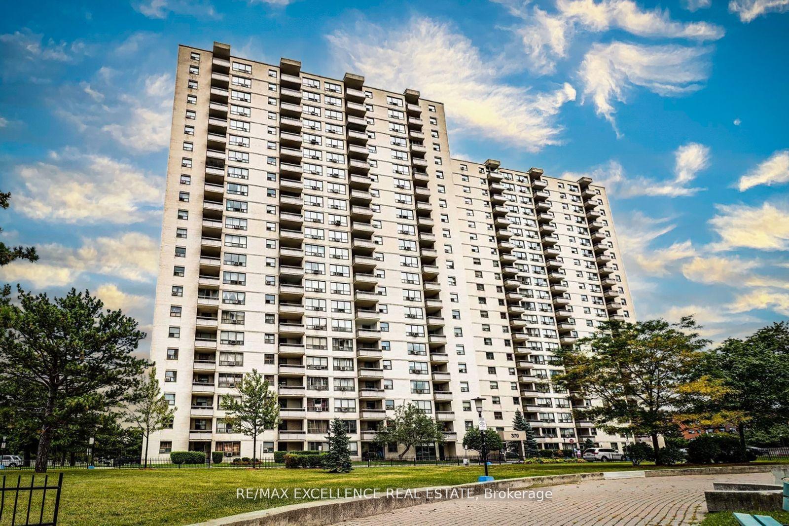 Front of Unit 2116, 370 Dixon Road