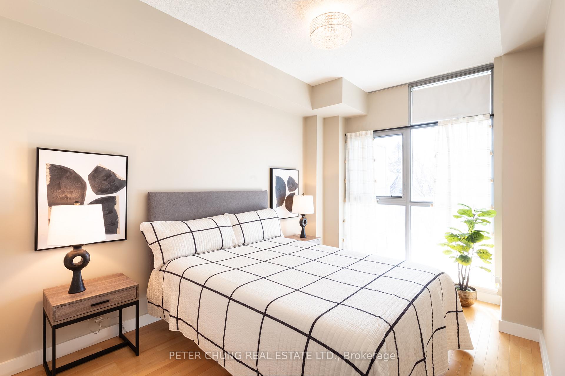 Photo 14 of Unit 303, 601 Kingston Road, Toronto, The Beaches — HOMEH