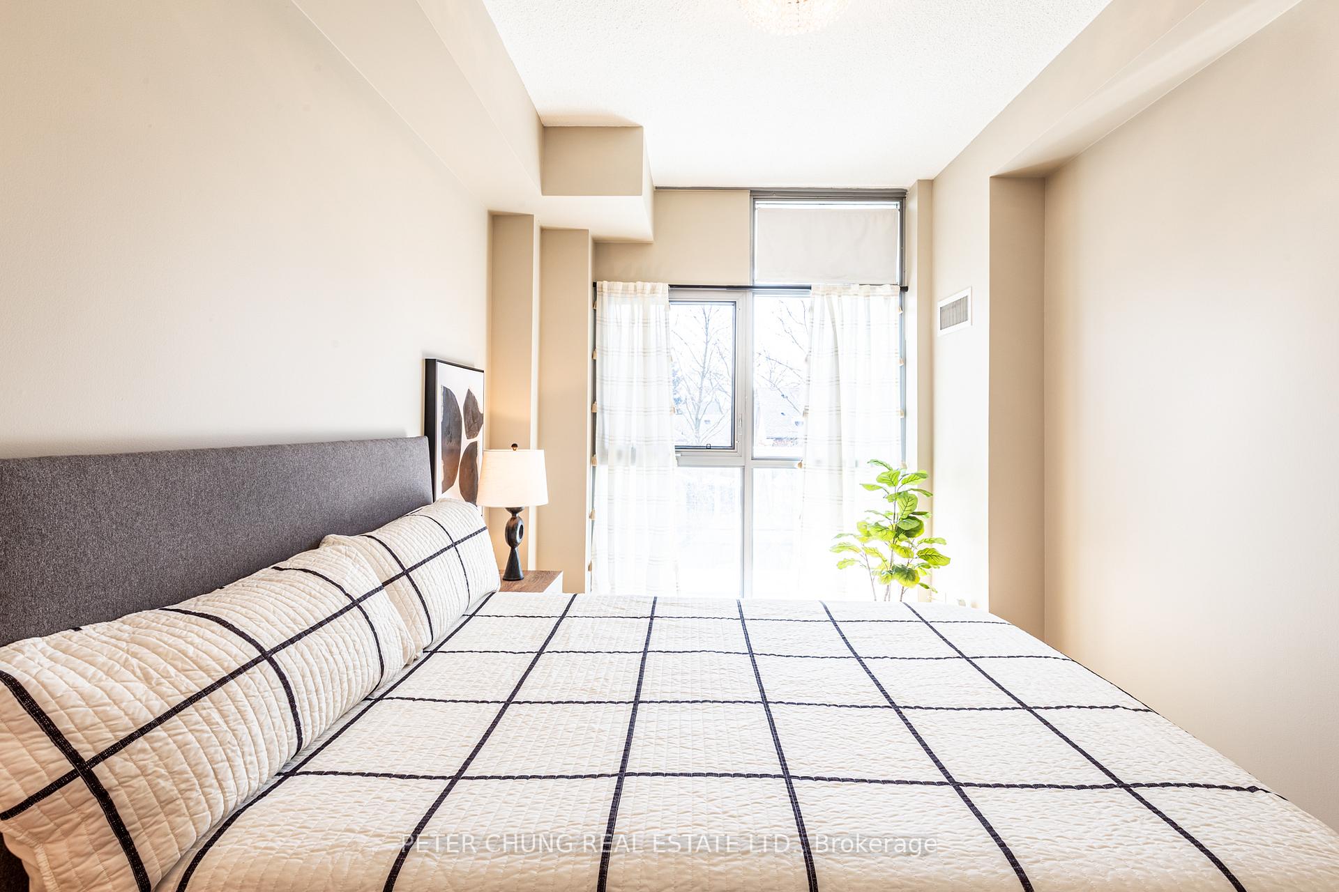 Photo 15 of Unit 303, 601 Kingston Road, Toronto, The Beaches — HOMEH