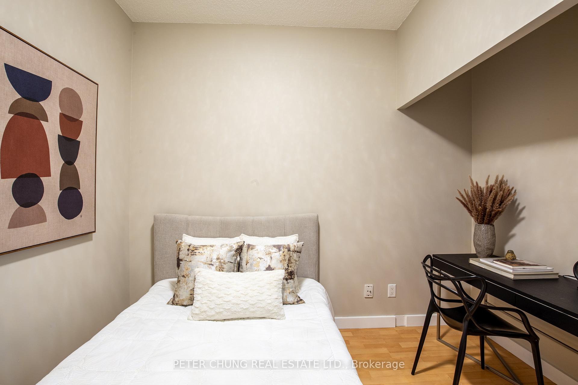 Photo 23 of Unit 303, 601 Kingston Road, Toronto, The Beaches — HOMEH