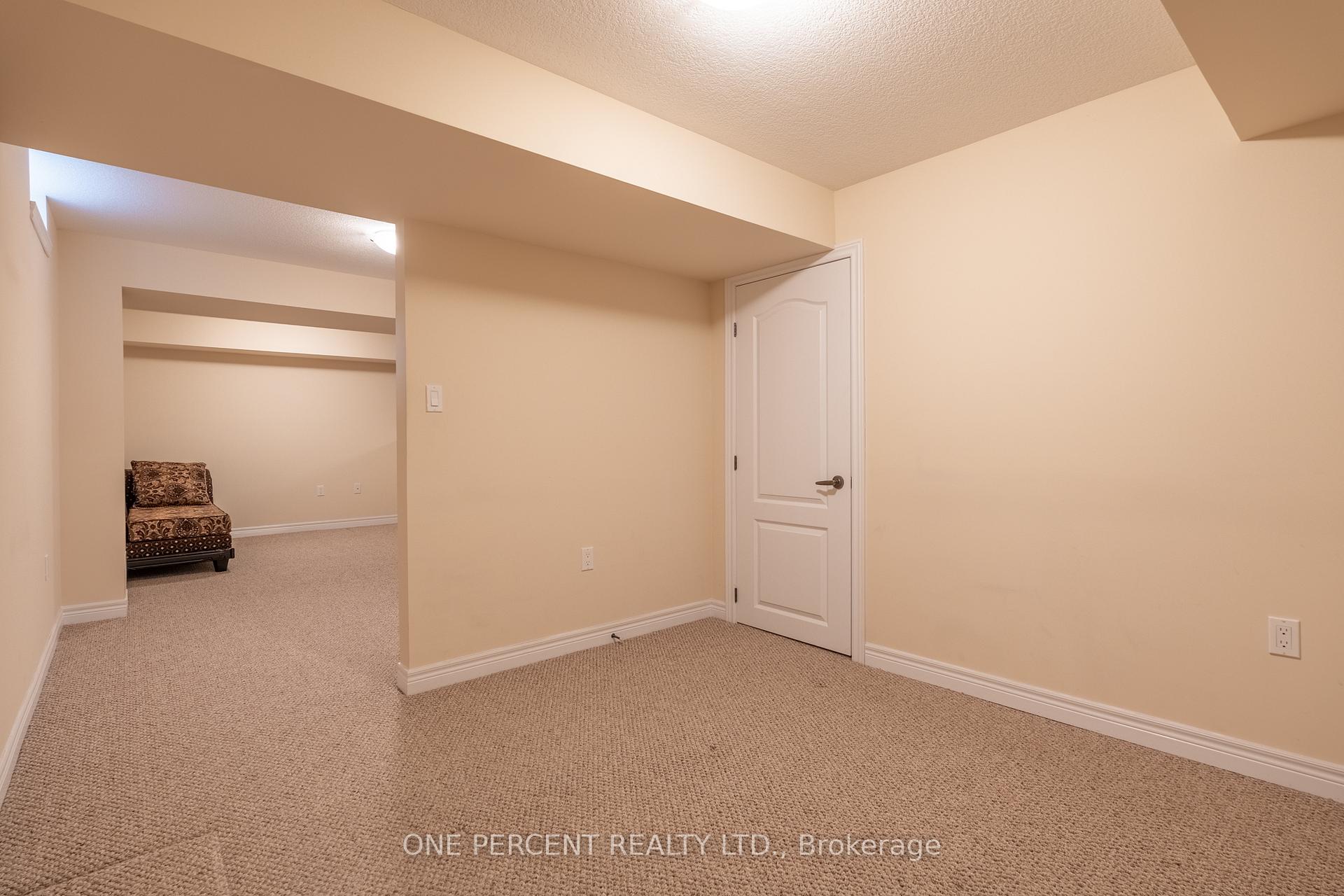 Photo 29 of Unit 21, 21 Stickland Lane, Hamilton, Binbrook — HOMEH