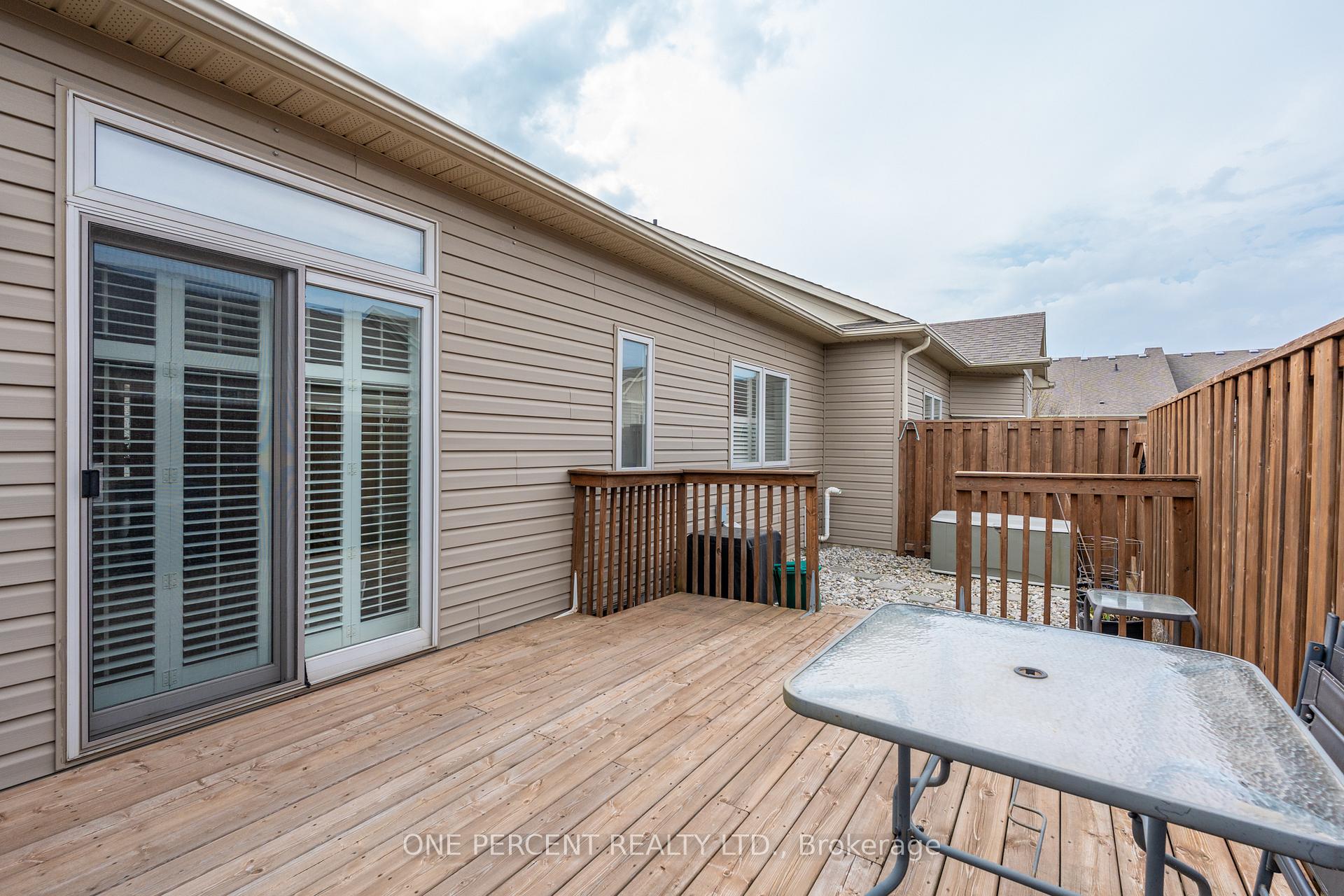 Photo 32 of Unit 21, 21 Stickland Lane, Hamilton, Binbrook — HOMEH
