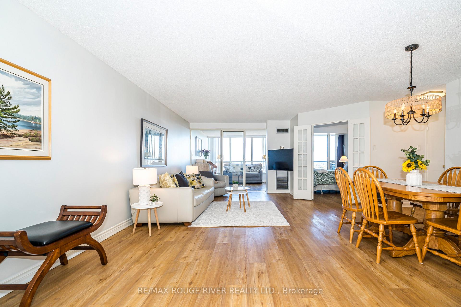 Photo 8 of Unit 1115, 1890 Valley Farm Road, Pickering, Town Centre — HOMEH