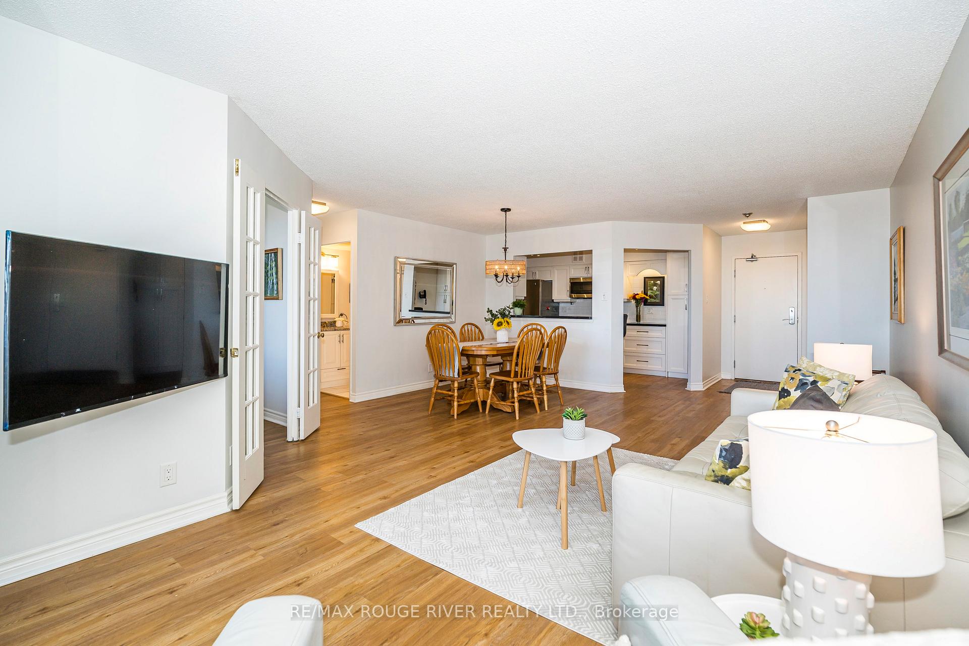 Photo 9 of Unit 1115, 1890 Valley Farm Road, Pickering, Town Centre — HOMEH