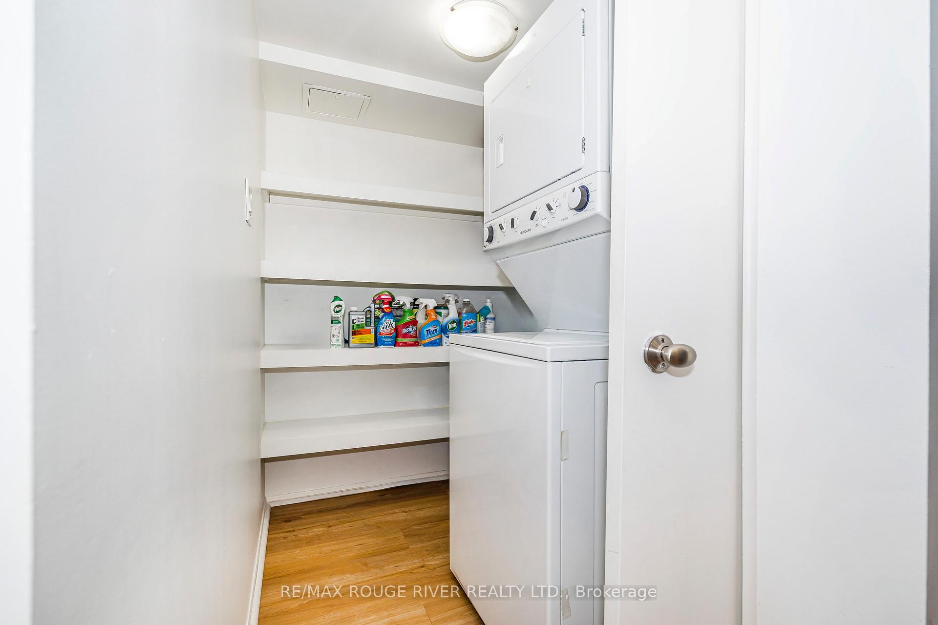 Photo 15 of Unit 1115, 1890 Valley Farm Road, Pickering, Town Centre — HOMEH