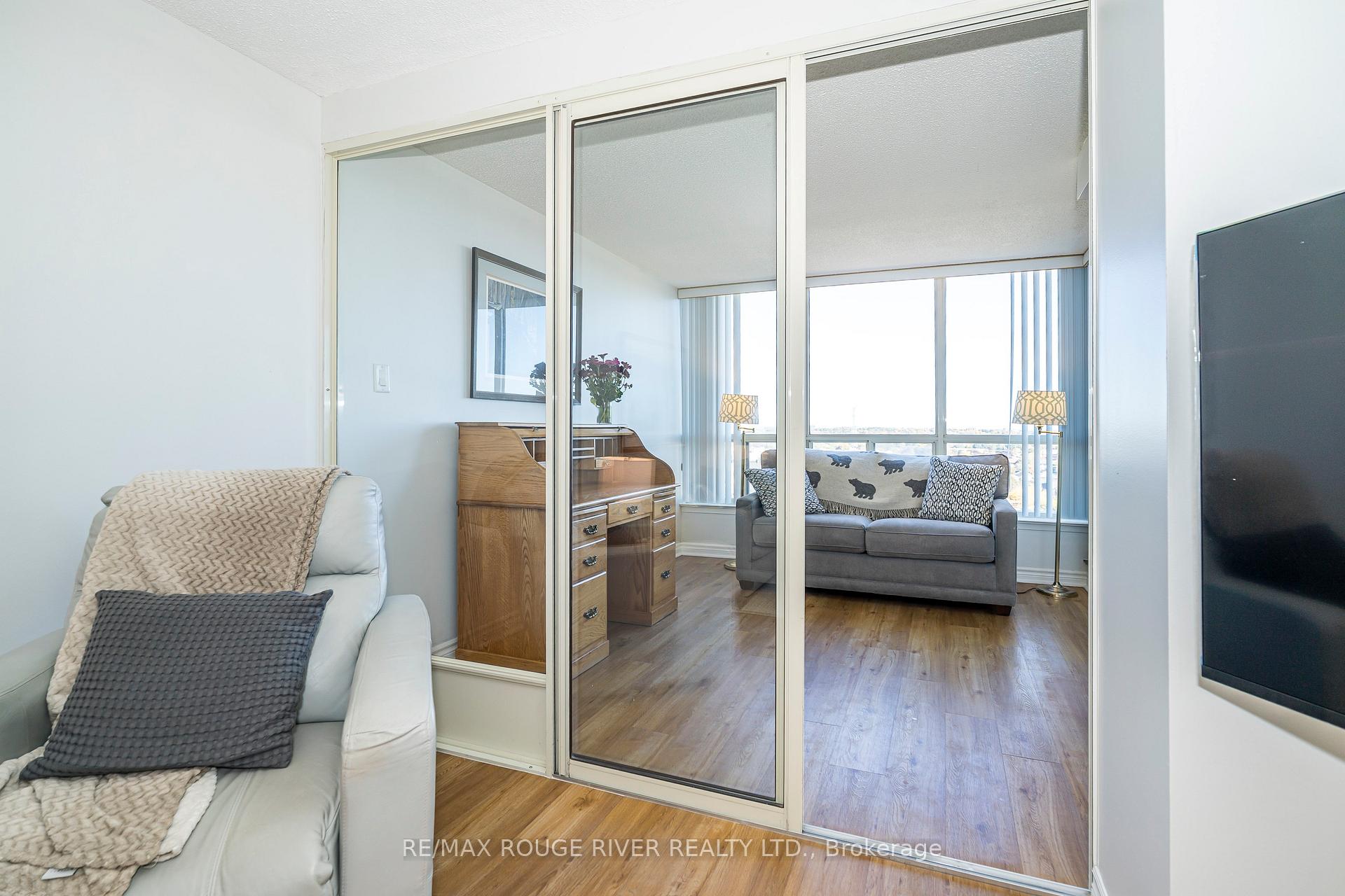 Photo 17 of Unit 1115, 1890 Valley Farm Road, Pickering, Town Centre — HOMEH