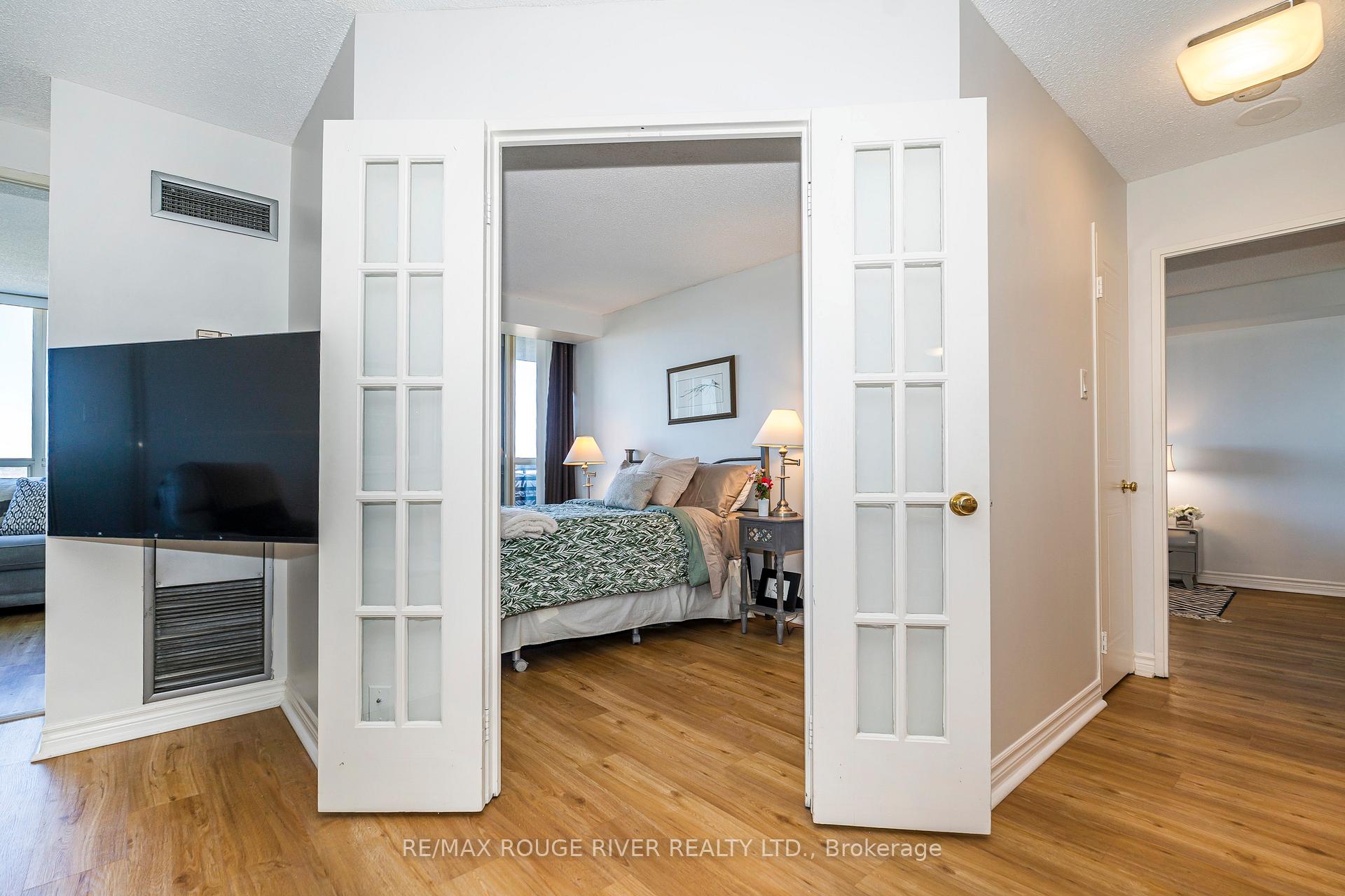 Photo 25 of Unit 1115, 1890 Valley Farm Road, Pickering, Town Centre — HOMEH